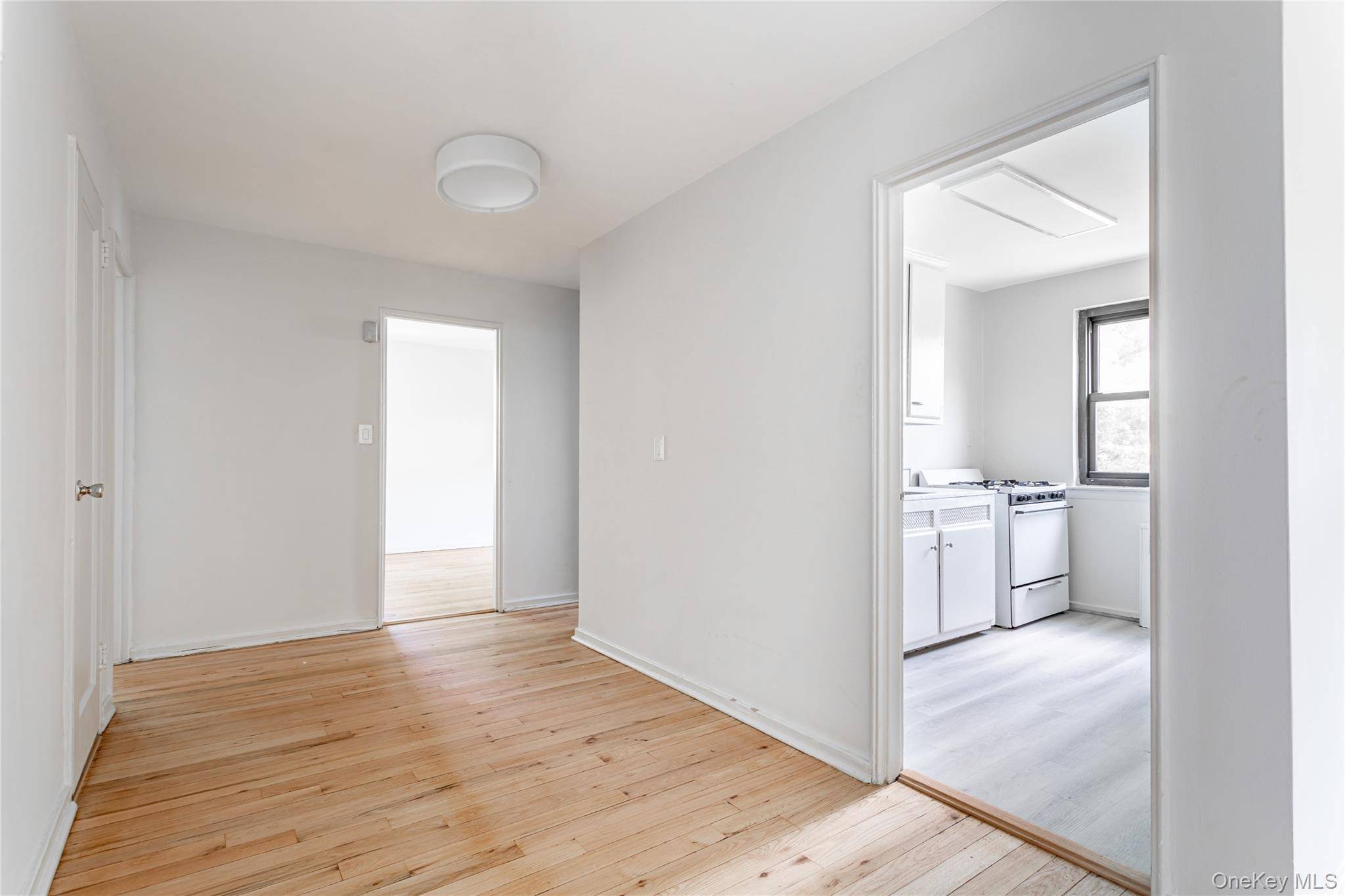 Apartamento de 2 Dormitorios en Venta en Great Neck - Nueva York - EE. UU. - 2