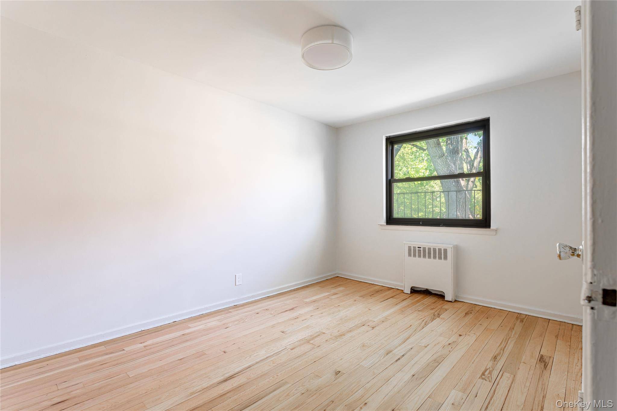 Apartamento de 2 Dormitorios en Venta en Great Neck - Nueva York - EE. UU. - 6