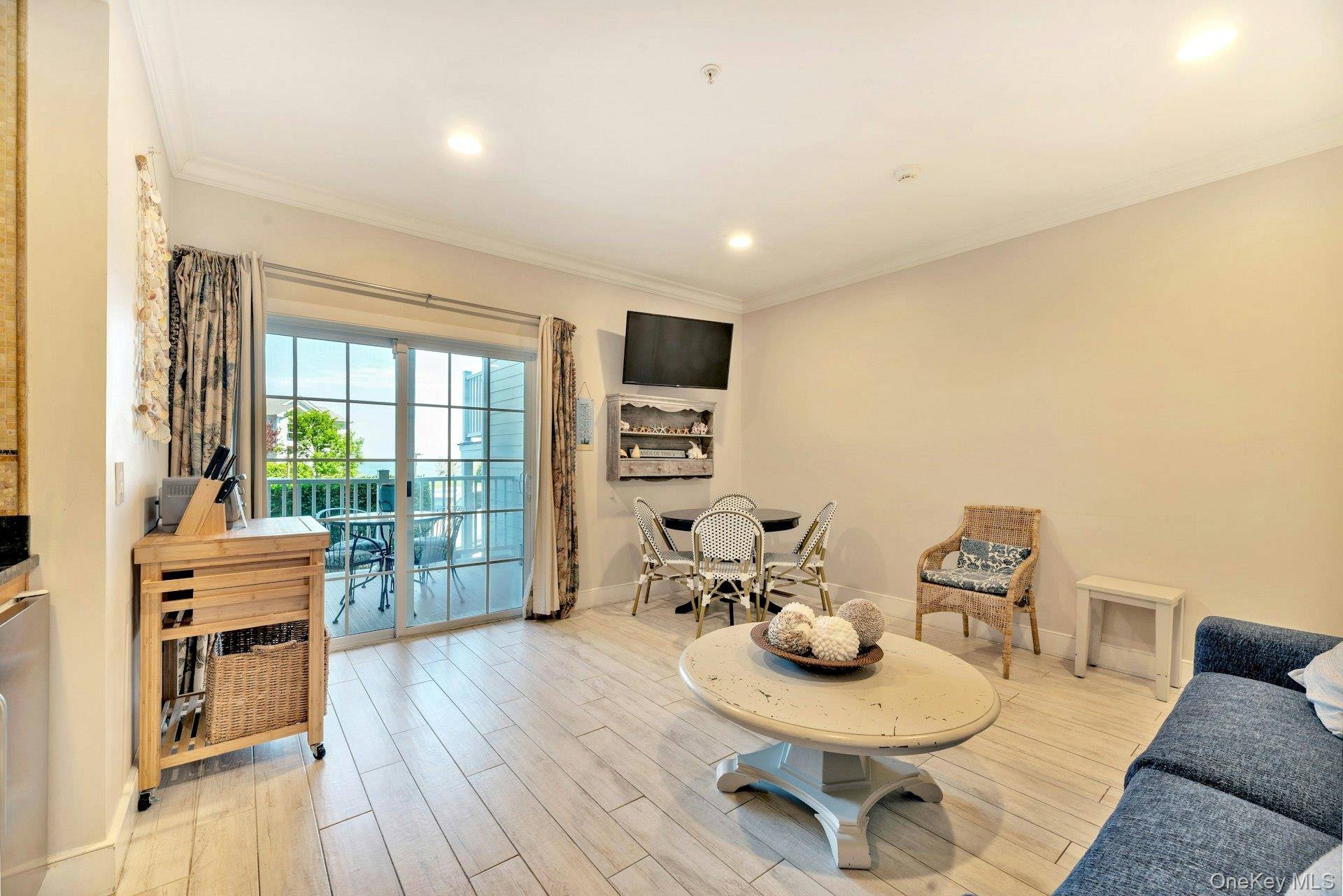 Appartement de 2 Chambres à Vendre à Greenport, New York, États-Unis - 6