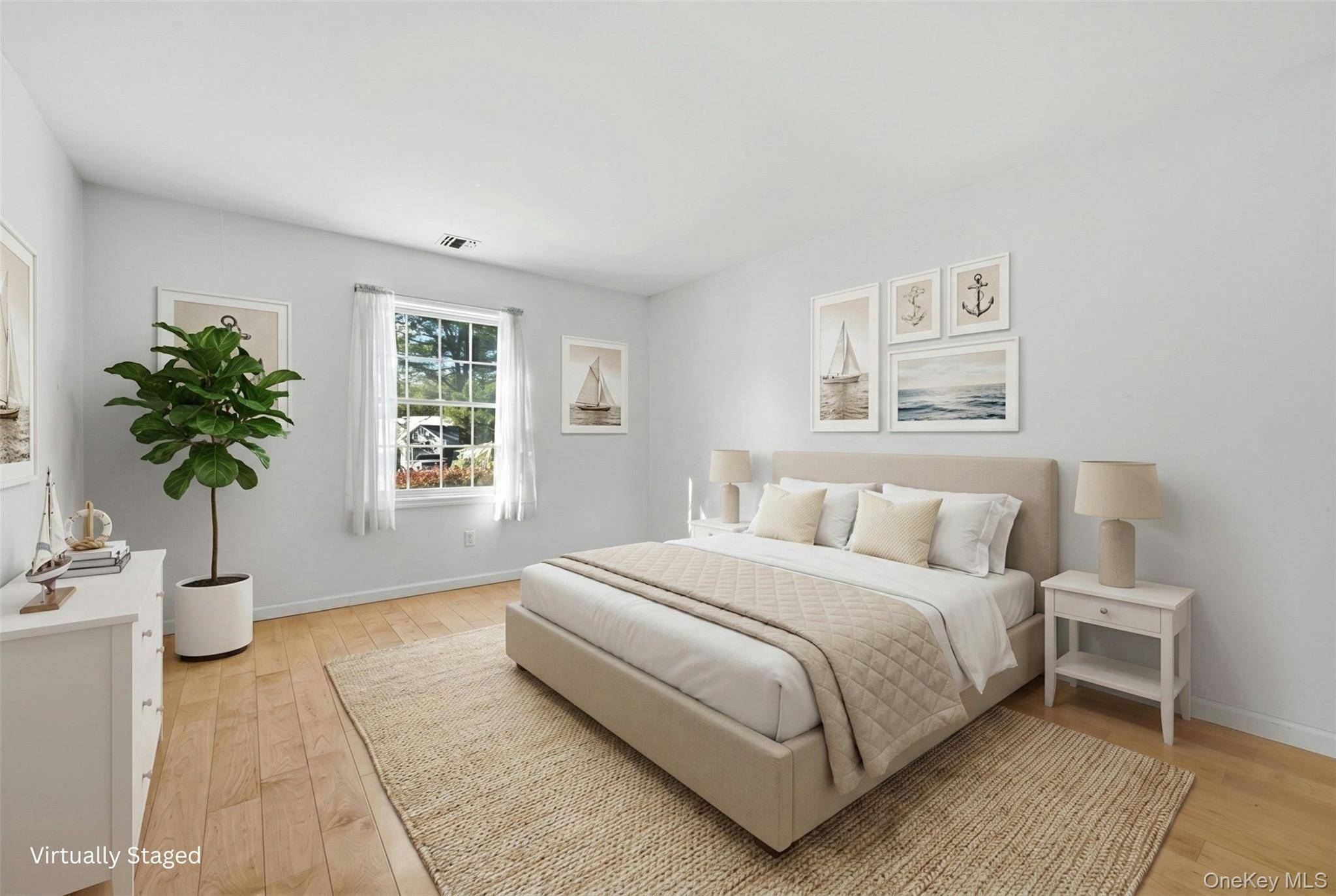 2 Bedroom Home for Sale in Greenport - New York - USA - 8