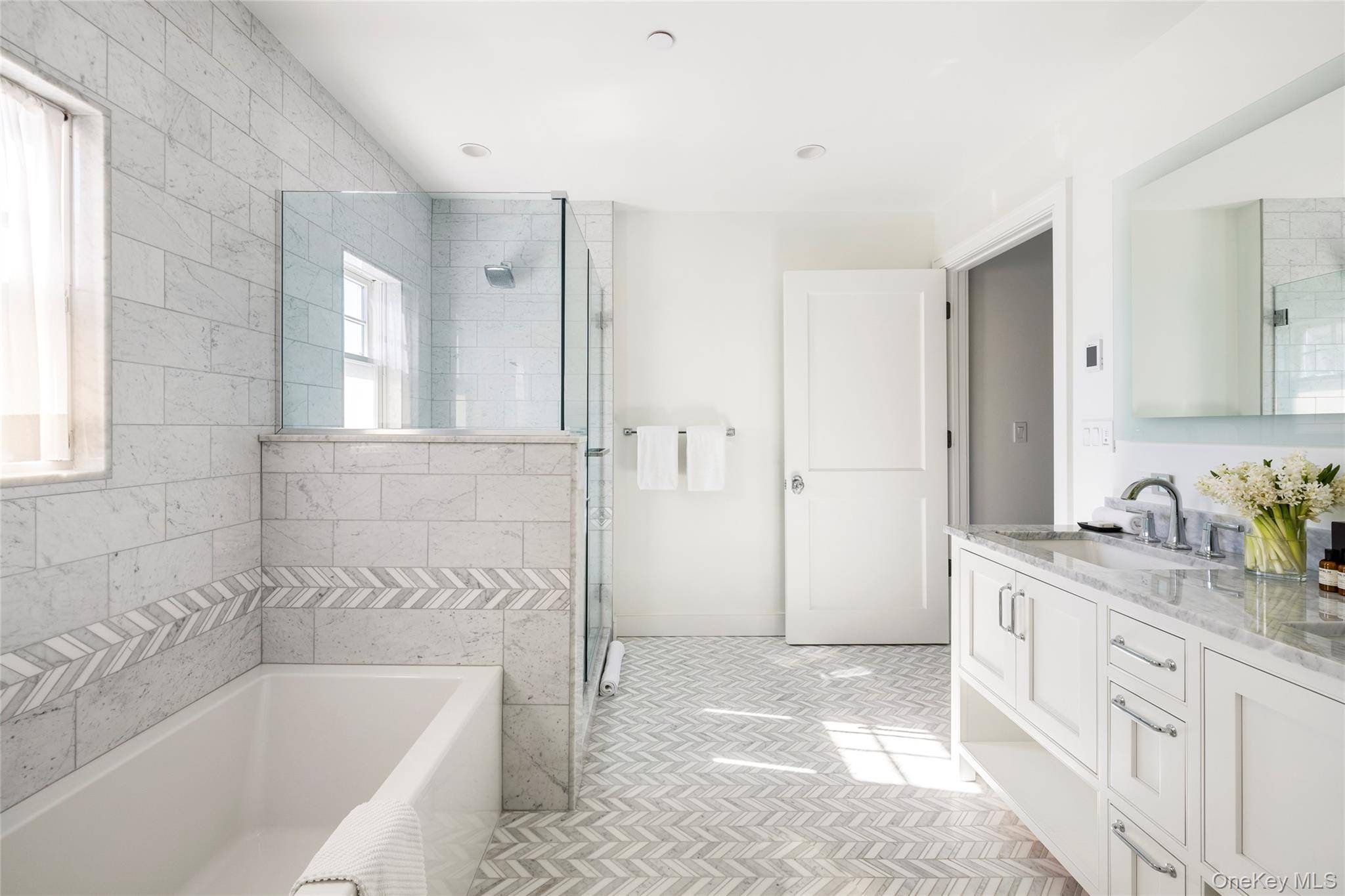 Apartamento de 2 Dormitorios en Venta en Hampton Bays - Nueva York - EE. UU. - 8