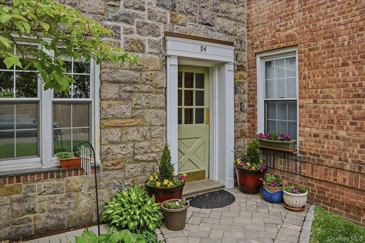 Apartamento de 2 Dormitorios en Venta en Hartsdale - Nueva York - EE. UU. - 1