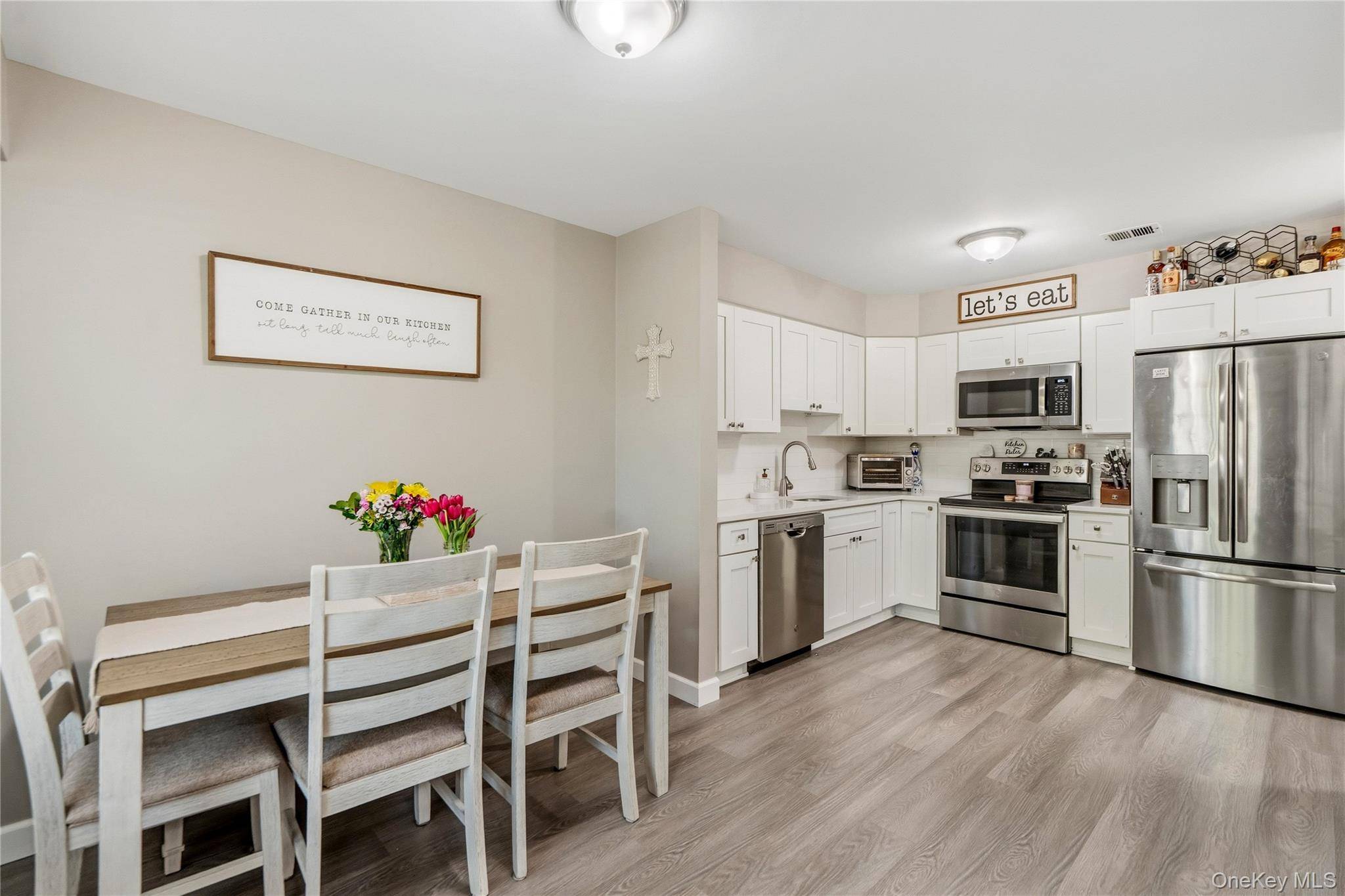 Apartamento com 2 Quartos à Venda em Holbrook - Nova Iorque - EUA - 8