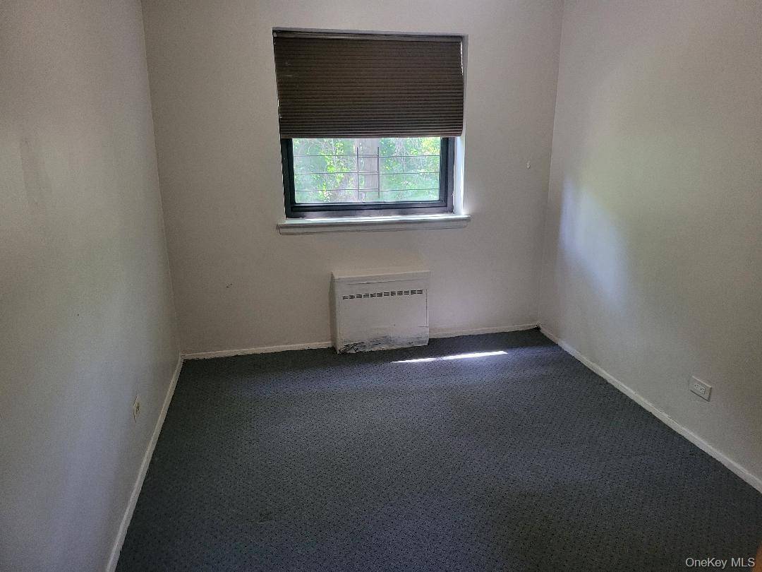 Apartamento com 2 Quartos à Venda em Hollis - Nova Iorque - EUA - 7