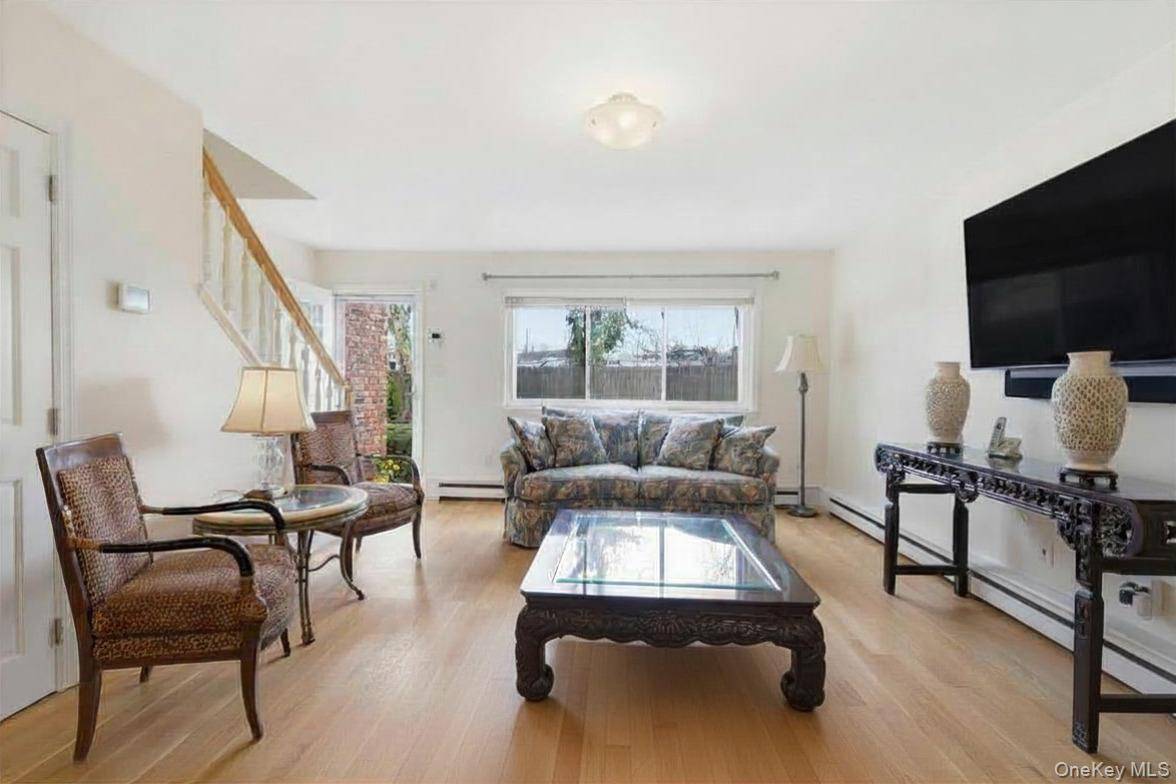 Apartamento de 2 Dormitorios en Venta en Huntington - Nueva York - EE. UU. - 4