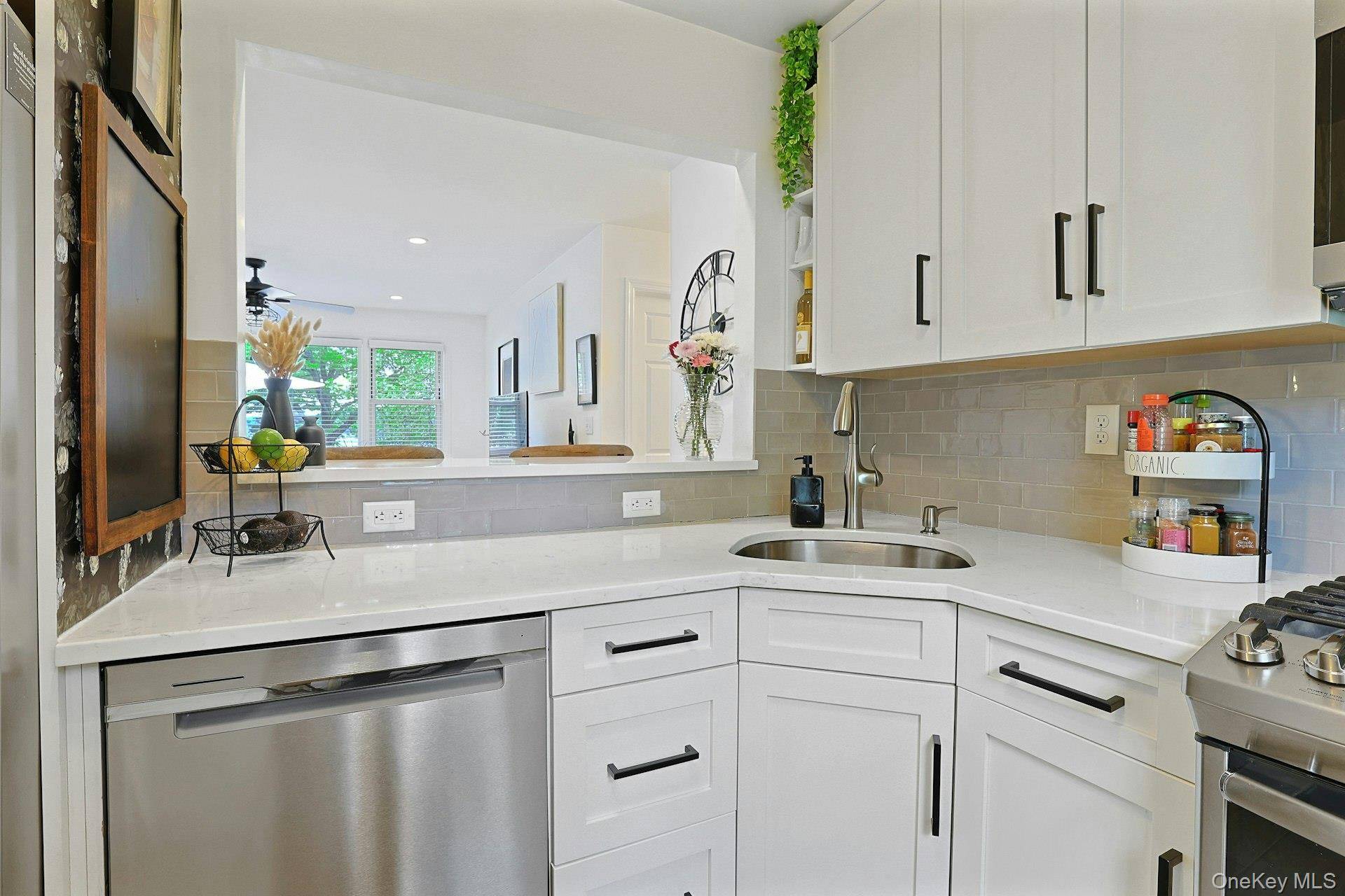 Apartamento com 2 Quartos à Venda em Irvington - Nova Iorque - EUA - 7