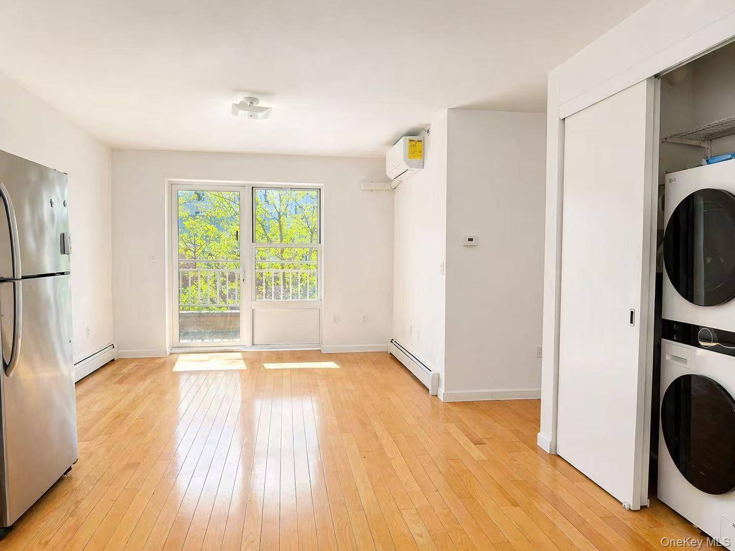 Apartamento com 2 Quartos à Venda em Jackson Heights - Nova Iorque - EUA - 5