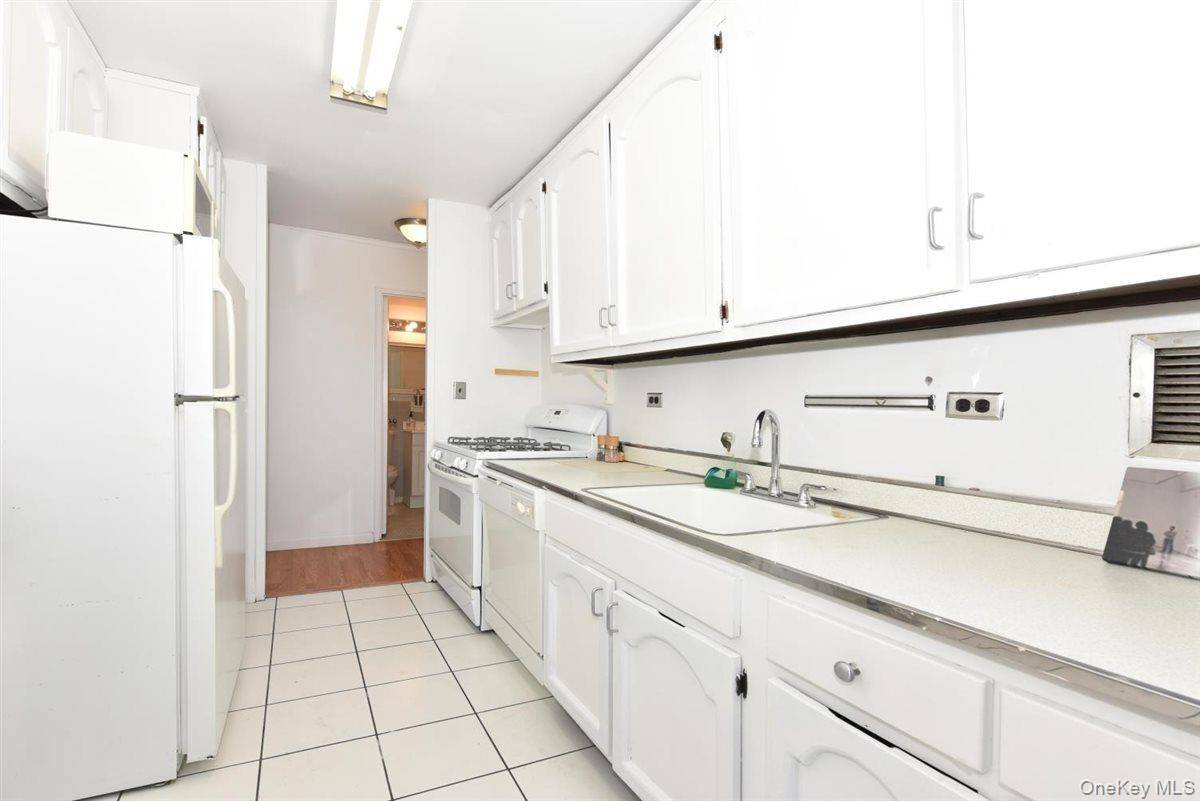 Apartamento com 2 Quartos à Venda em Jamaica Estates - Nova Iorque - EUA - 6