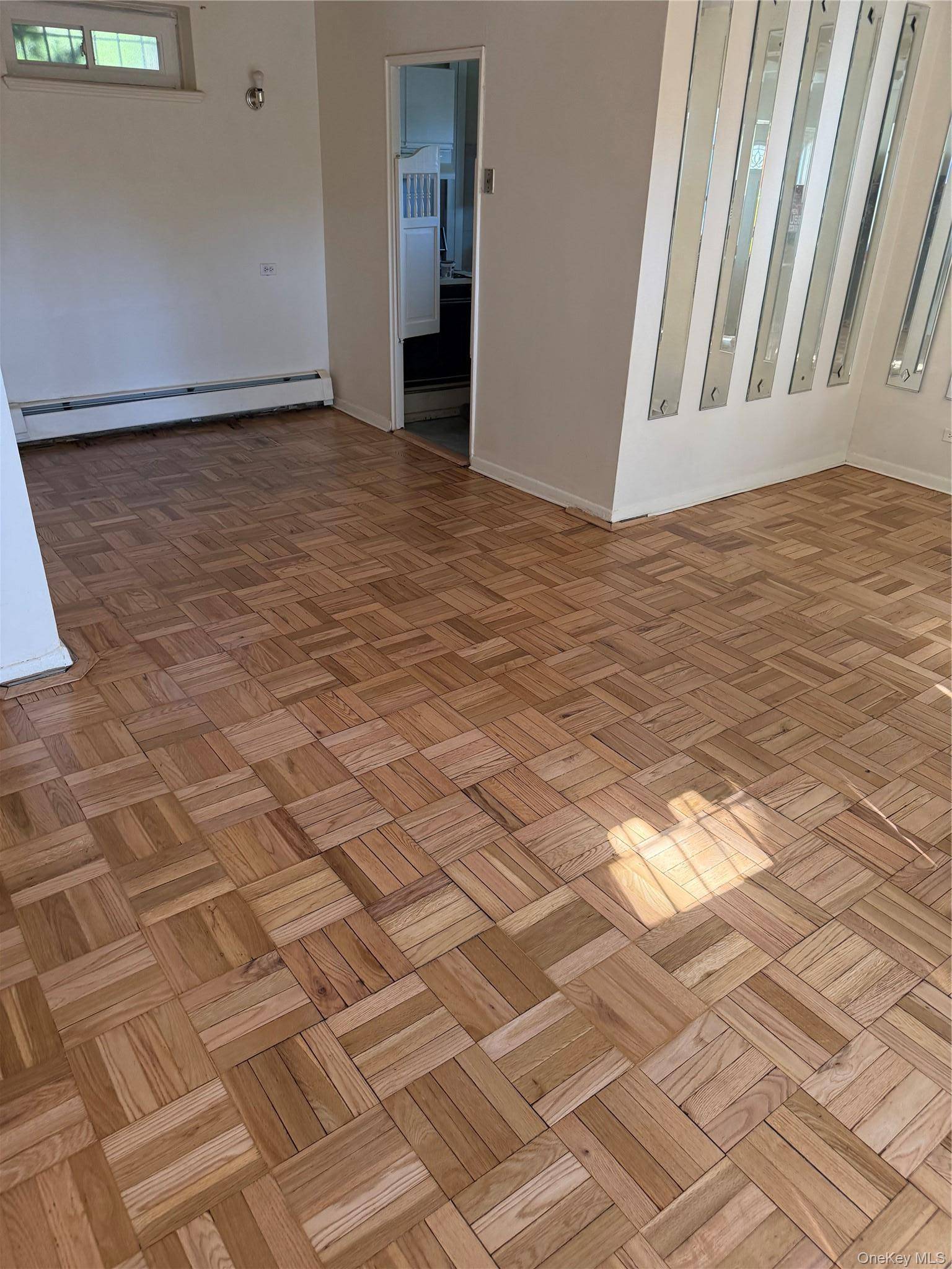 Apartamento com 2 Quartos à Venda em Jamaica - Nova Iorque - EUA - 8