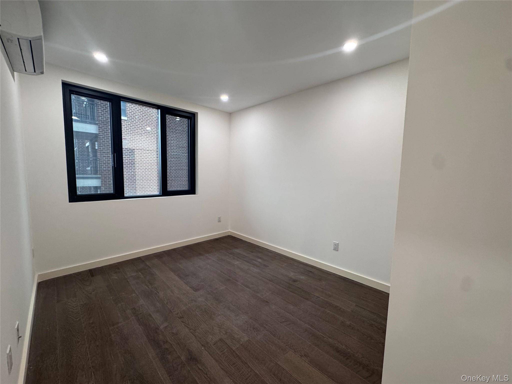 Apartamento com 2 Quartos à Venda em Kew Gardens - Nova Iorque - EUA - 6