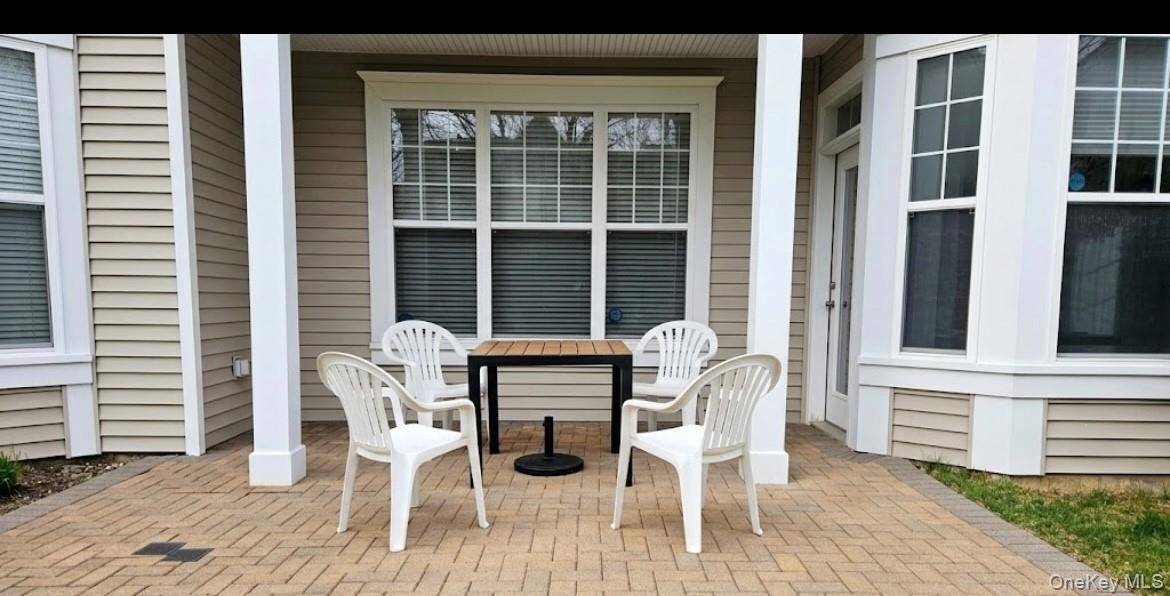 Apartamento com 2 Quartos à Venda em Lake Grove - Nova Iorque - EUA - 6
