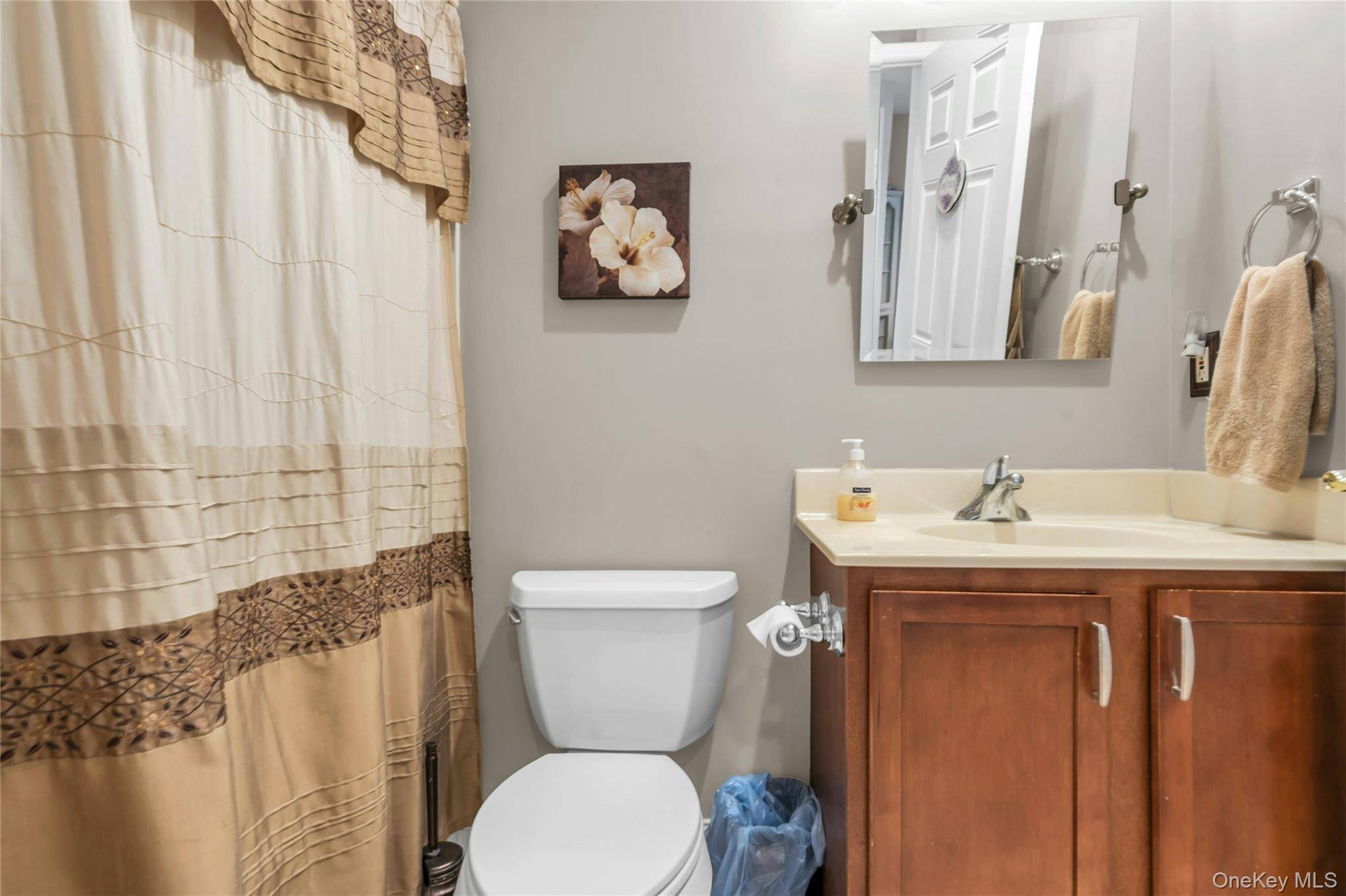 Apartamento com 2 Quartos à Venda em Lake Grove - Nova Iorque - EUA - 6