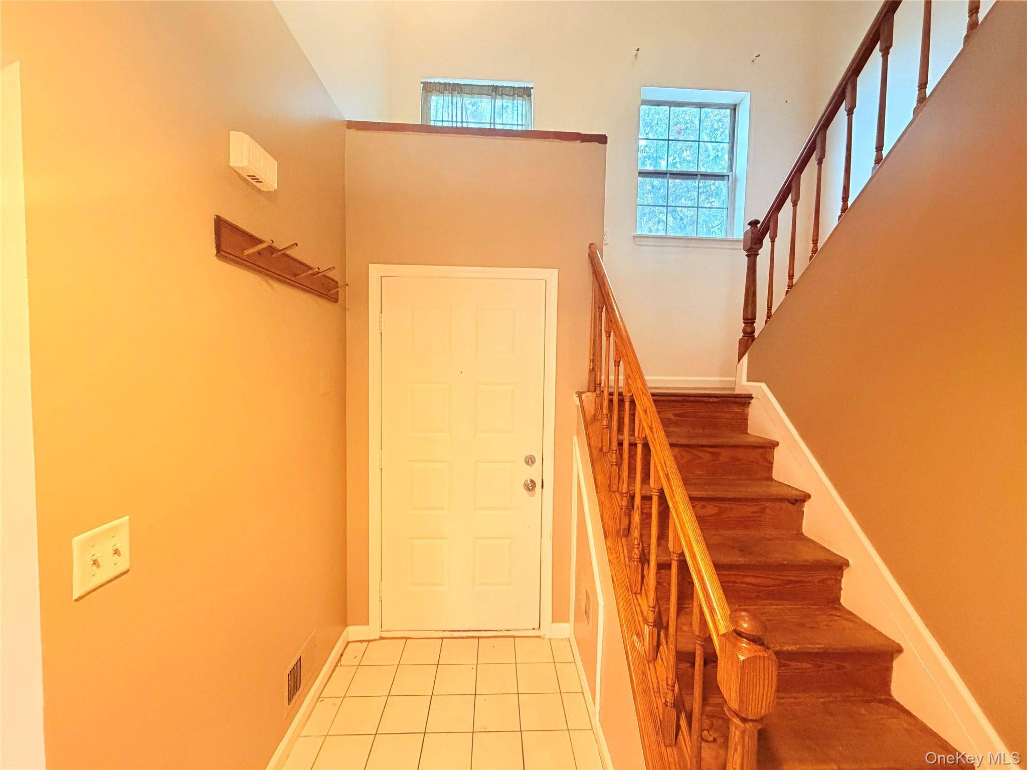 2 Bedroom Home for Sale in Middletown - New York - USA - 3
