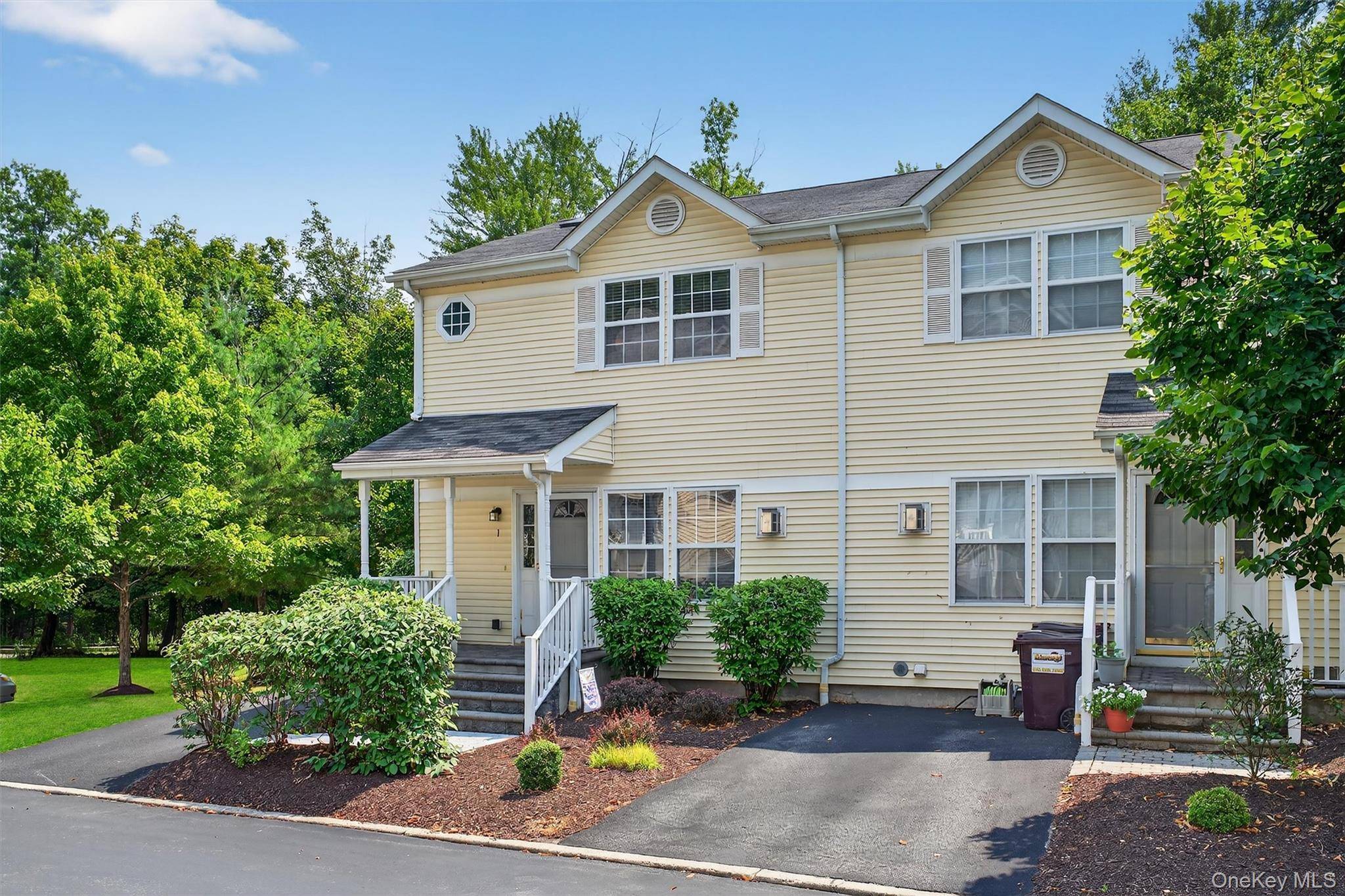 2 Bedroom Home for Sale in Middletown - New York - USA - 1
