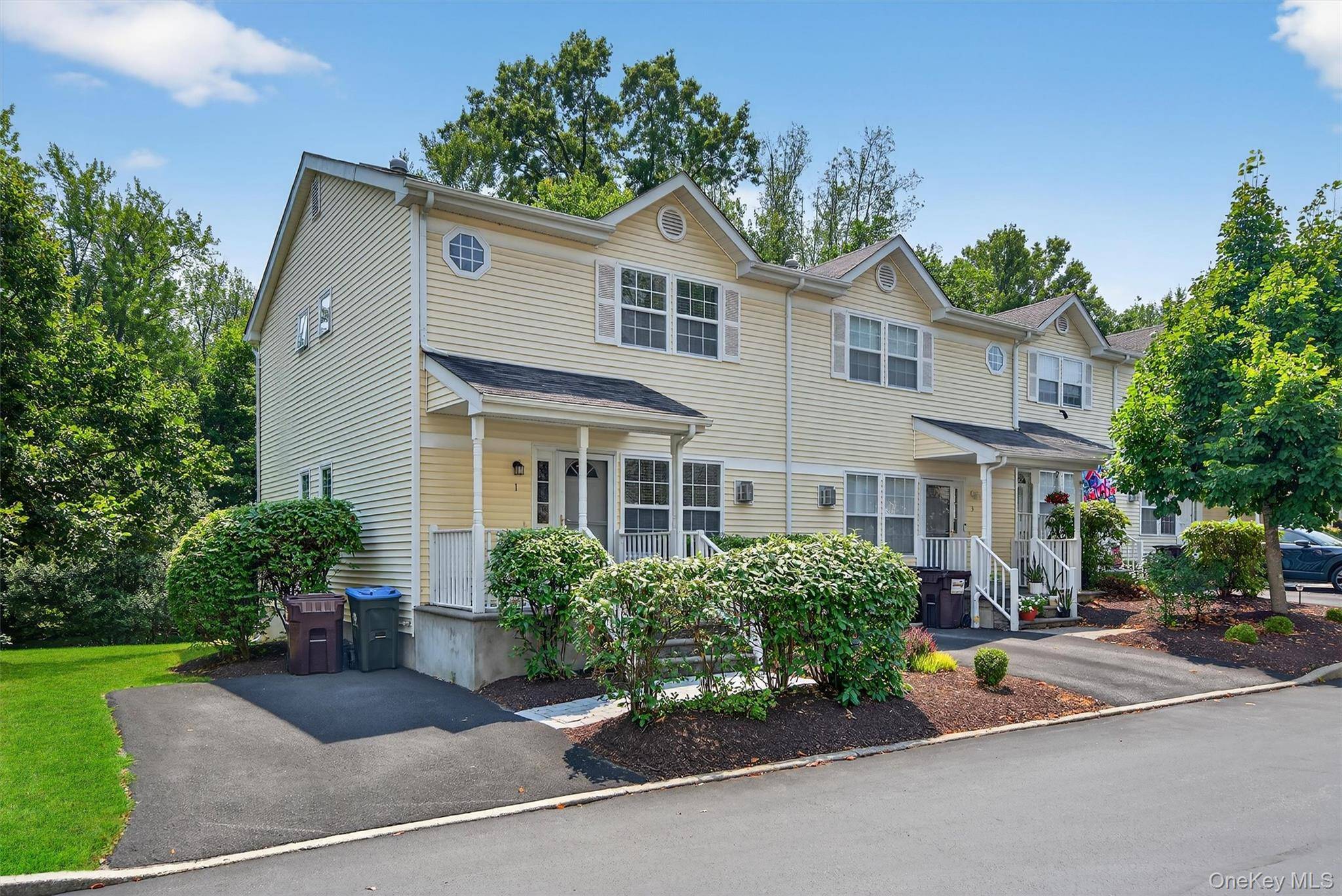 2 Bedroom Home for Sale in Middletown - New York - USA - 3