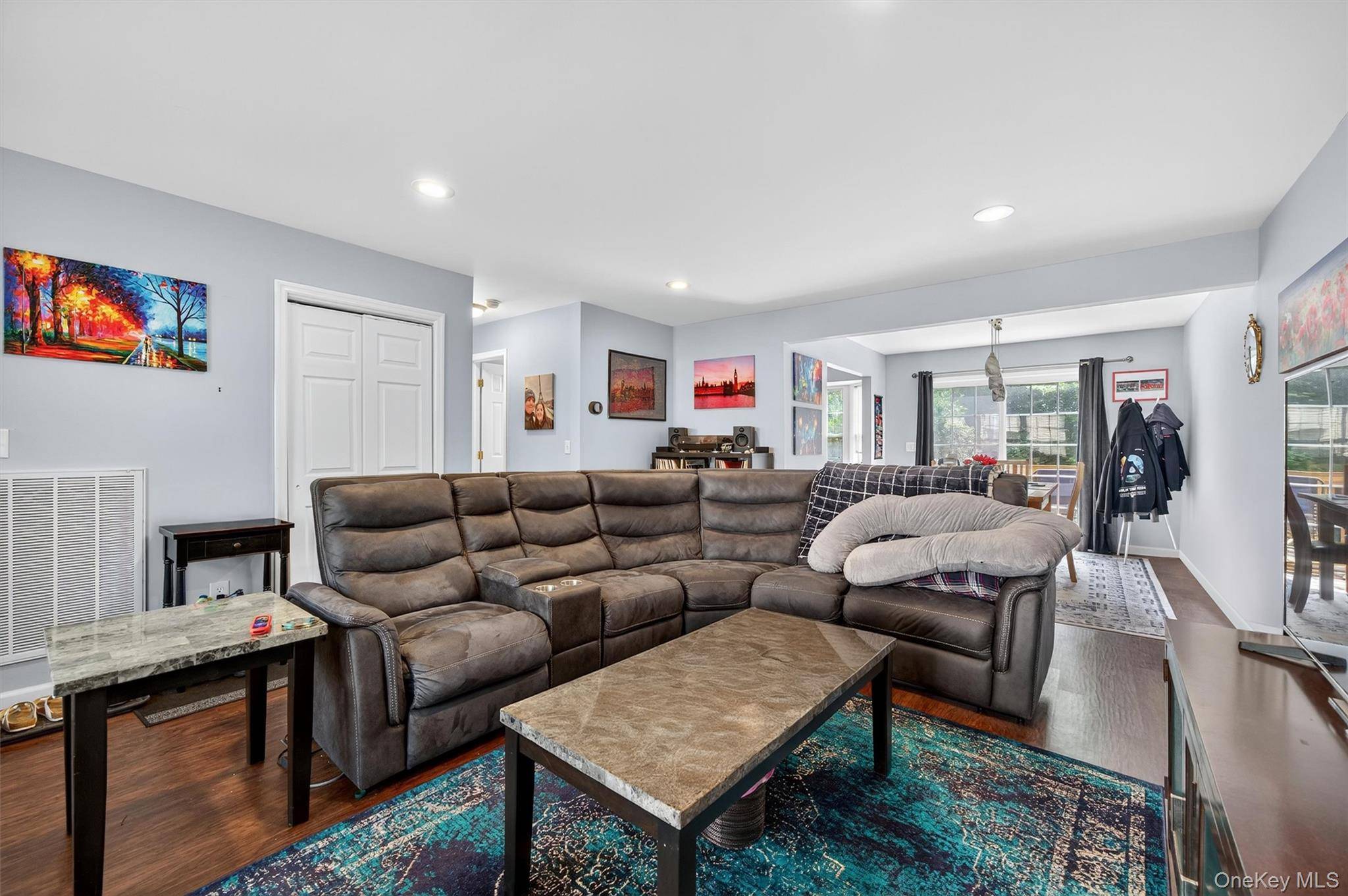 2 Bedroom Home for Sale in Middletown - New York - USA - 7