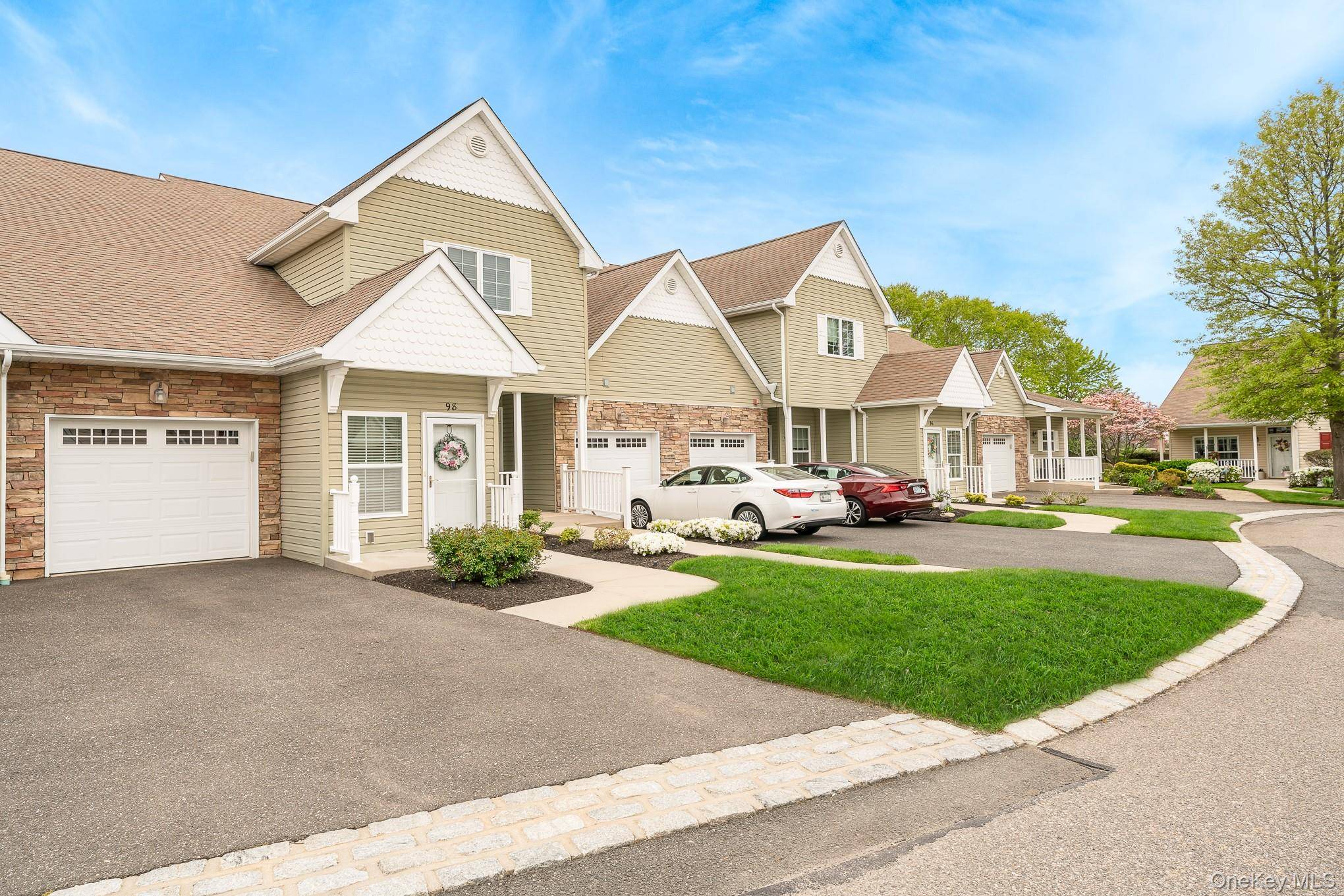 2 Bedroom Home for Sale in Mount Sinai - New York - USA - 2