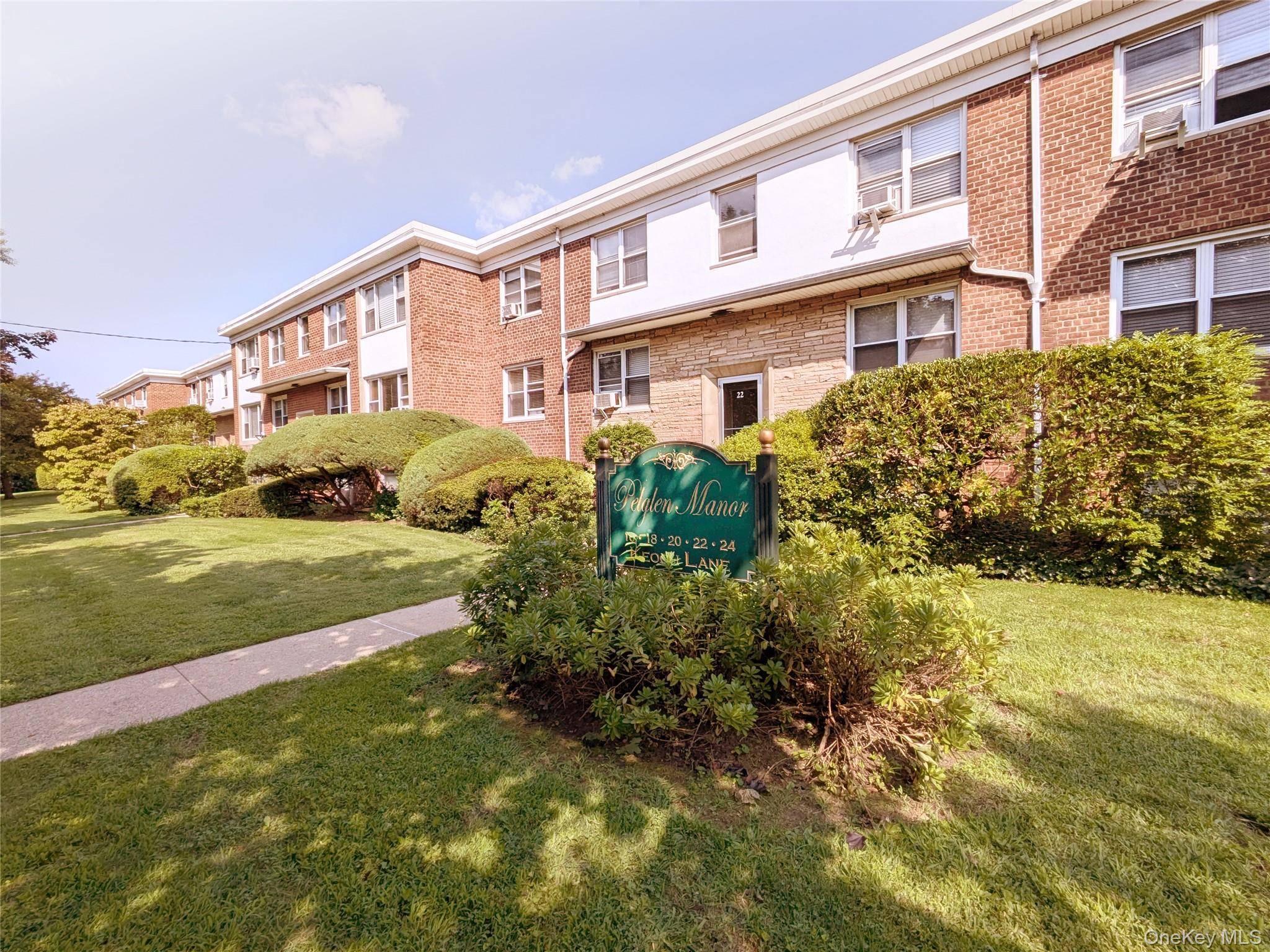 Apartamento de 2 Dormitorios en Venta en New Rochelle - Nueva York - EE. UU. - 1