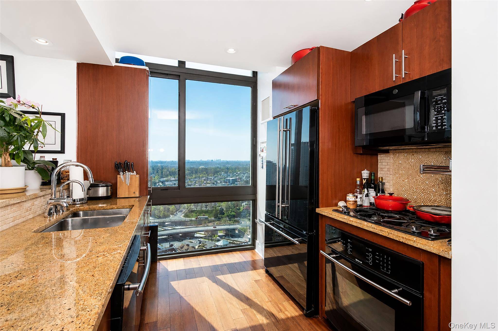 Apartamento de 2 Dormitorios en Venta en New Rochelle - Nueva York - EE. UU. - 8