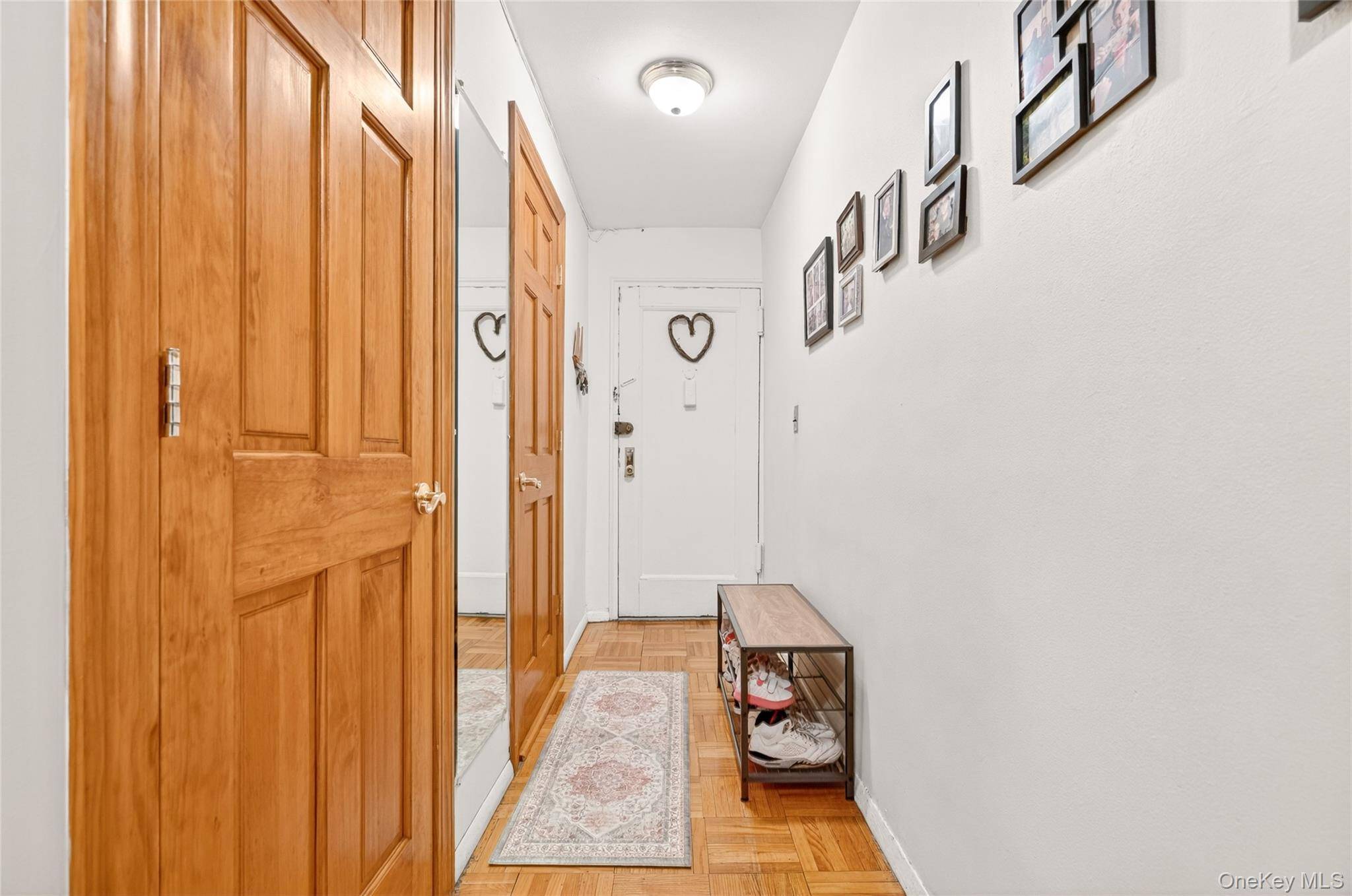 Apartamento com 2 Quartos à Venda em New Rochelle - Nova Iorque - EUA - 2
