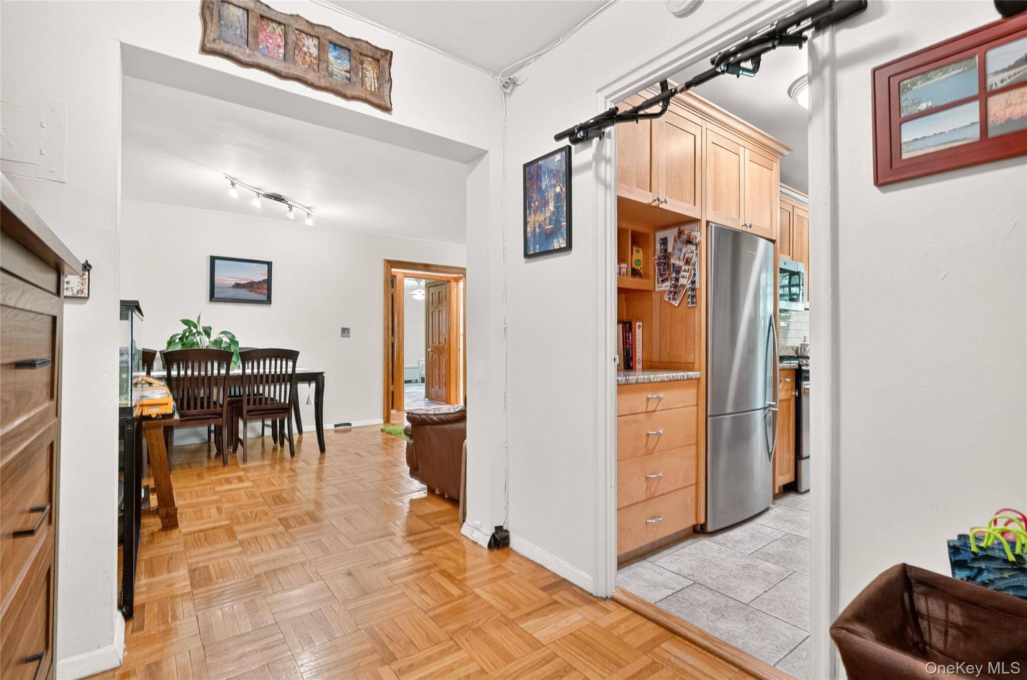 Apartamento com 2 Quartos à Venda em New Rochelle - Nova Iorque - EUA - 3