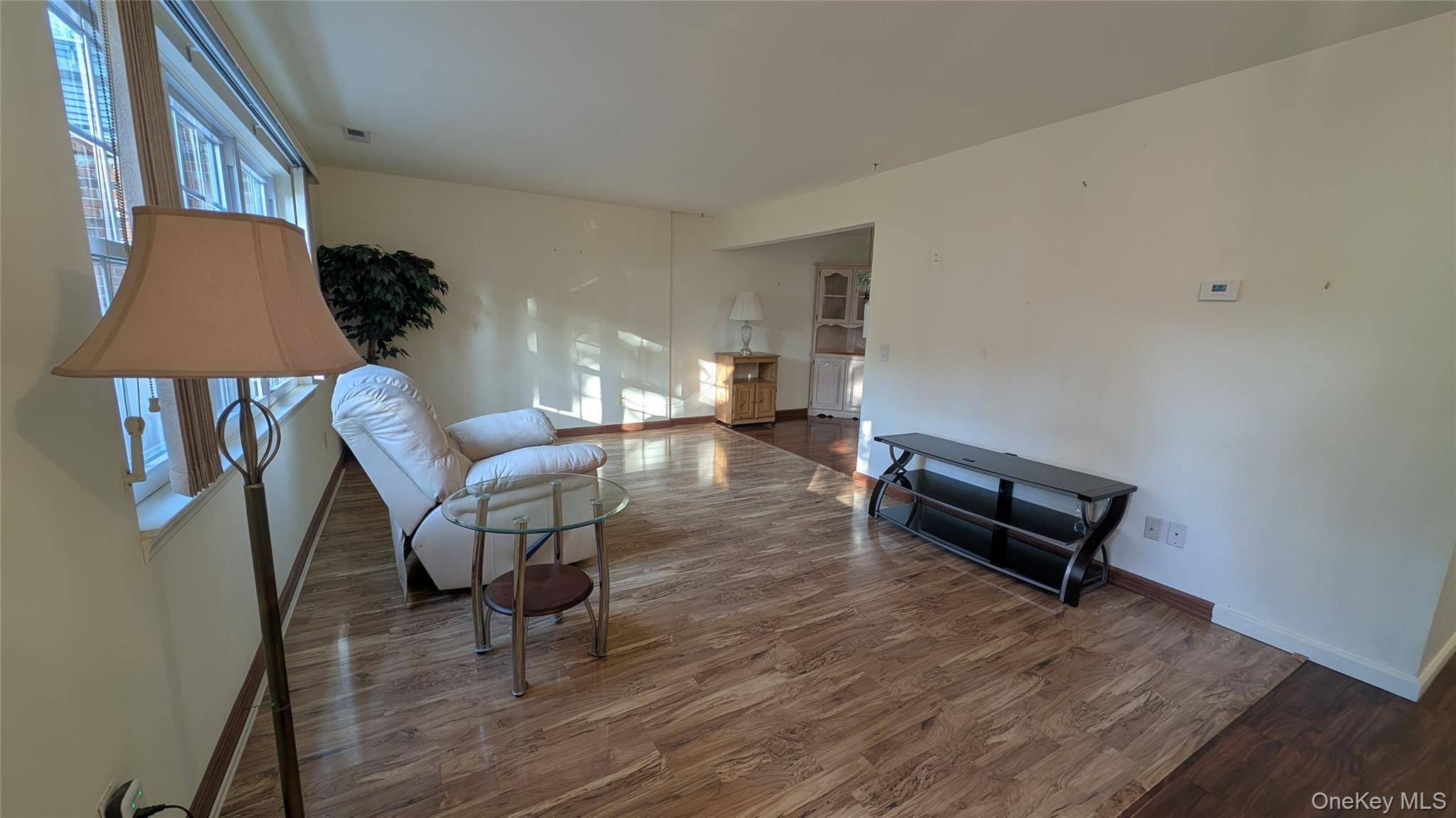 Apartamento com 2 Quartos à Venda em New Windsor - Nova Iorque - EUA - 4