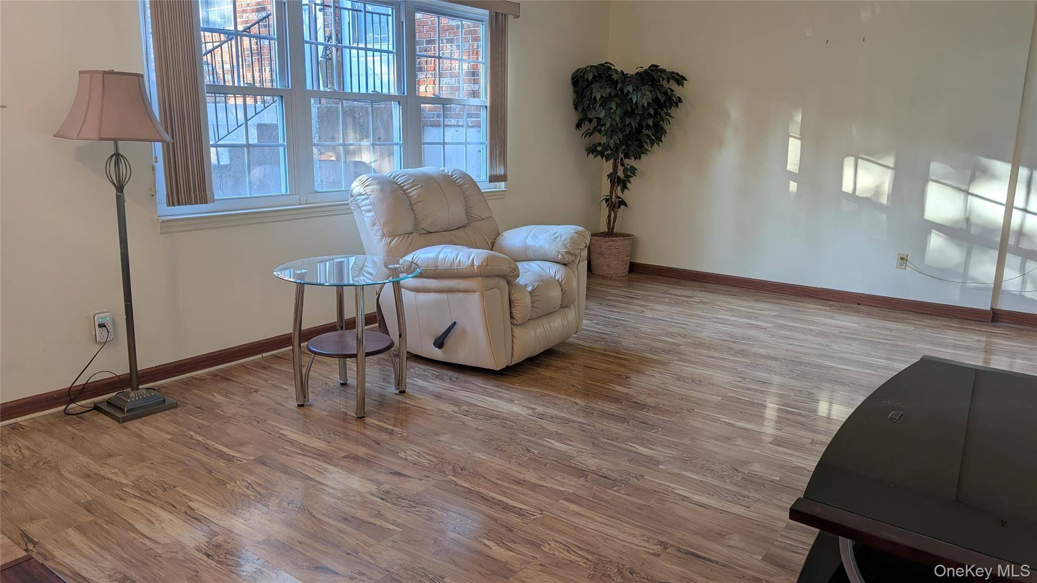 Apartamento com 2 Quartos à Venda em New Windsor - Nova Iorque - EUA - 5