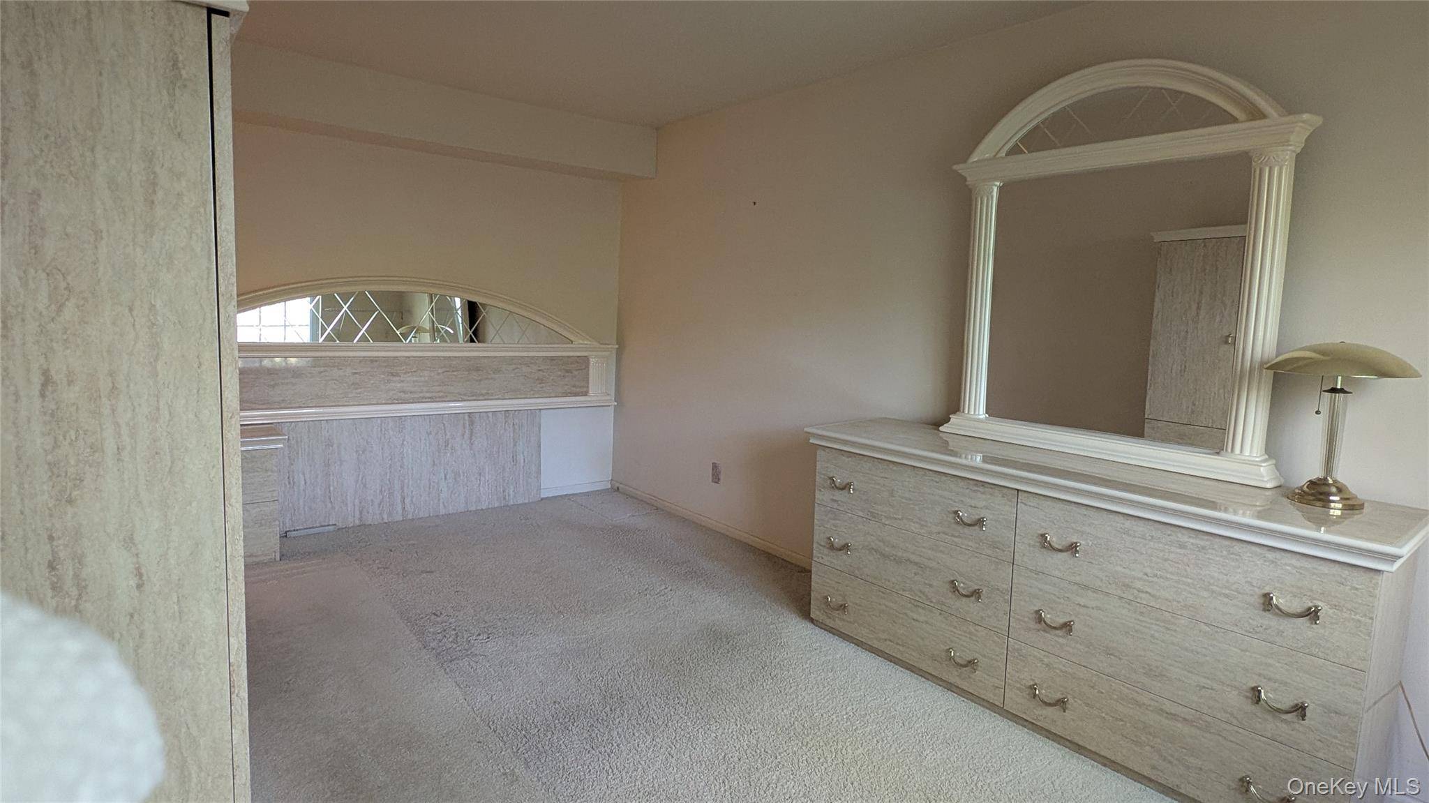 Apartamento com 2 Quartos à Venda em New Windsor - Nova Iorque - EUA - 7