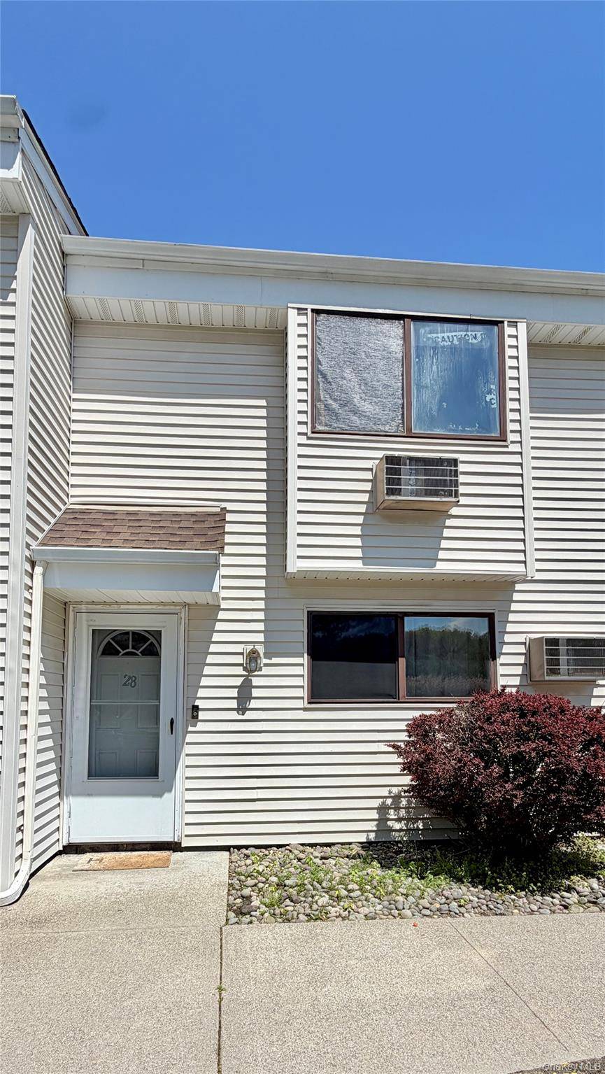 Apartamento com 2 Quartos à Venda em Newburgh - Nova Iorque - EUA - 1