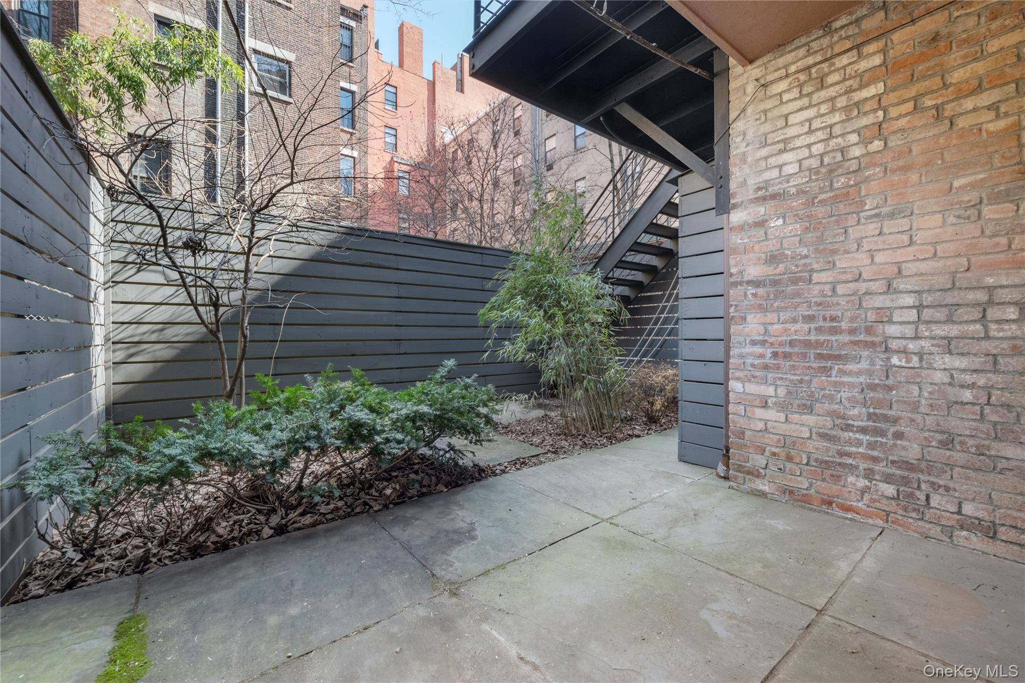 2 Bedroom Home for Sale in New York - Manhattan - New York - USA - 7