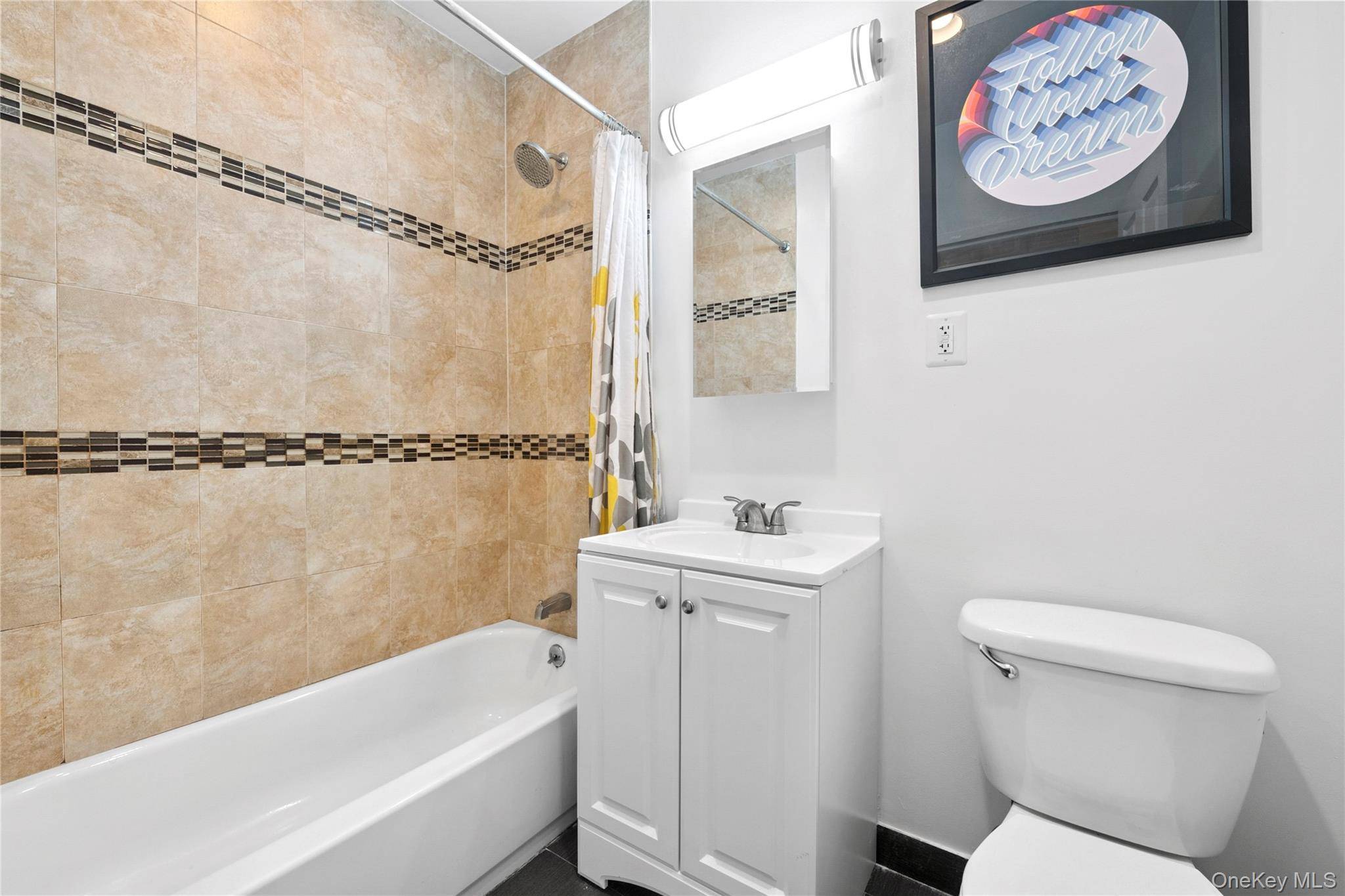 2 Bedroom Home for Sale in New York - Manhattan - New York - USA - 7
