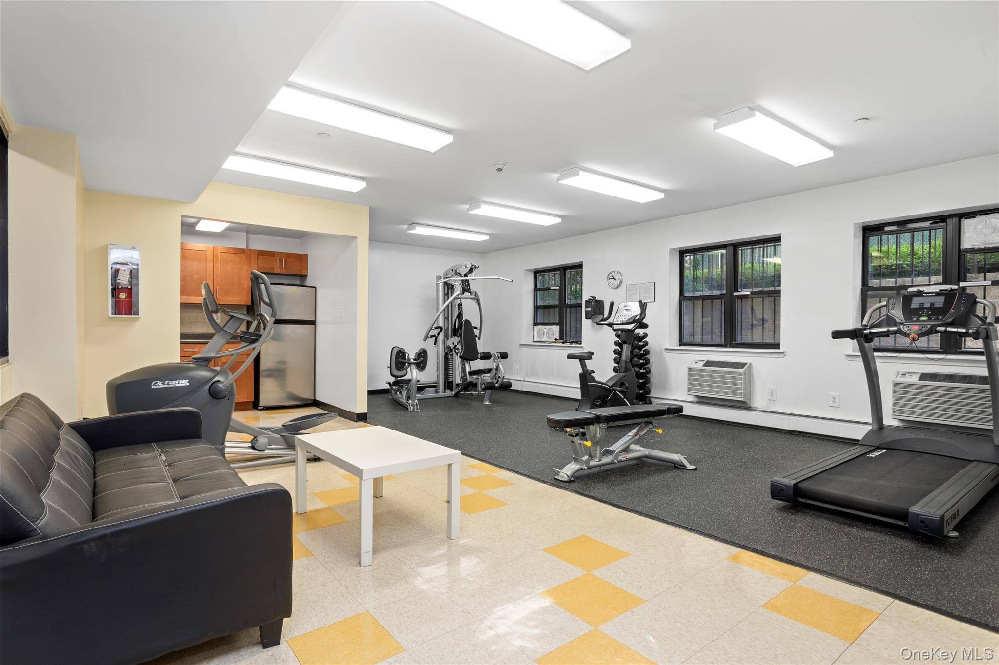2 Bedroom Home for Sale in New York - Manhattan - New York - USA - 8