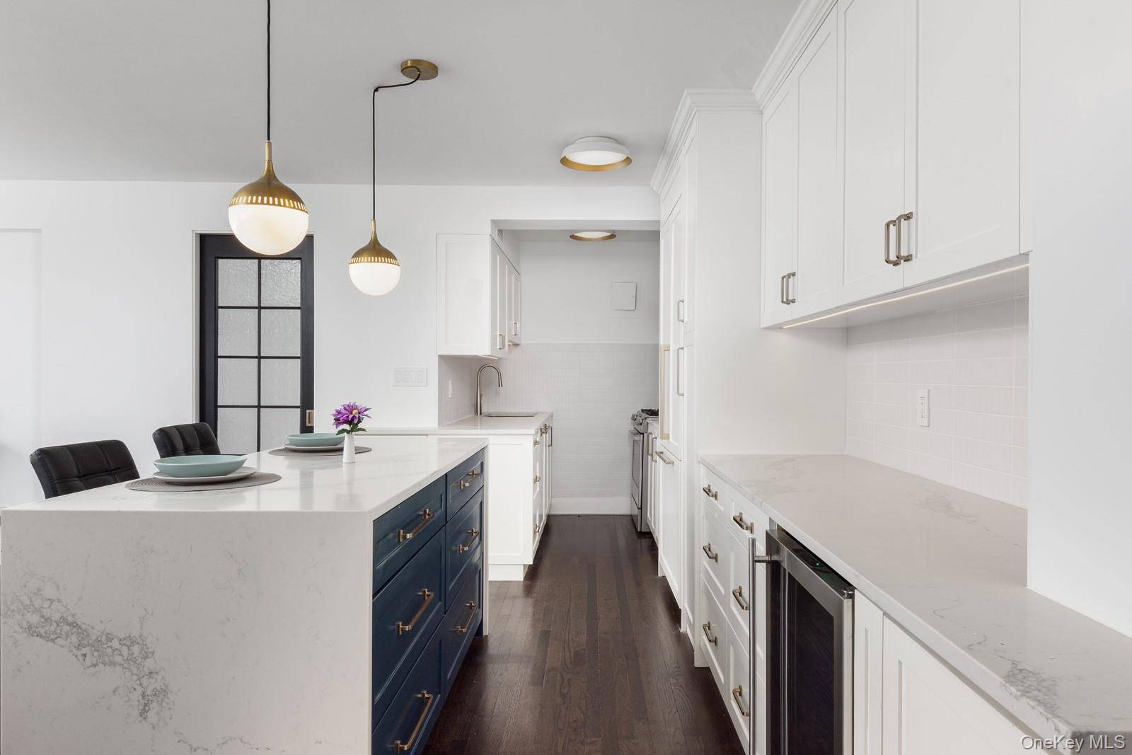 2 Bedroom Home for Sale in New York - Manhattan - New York - USA - 4