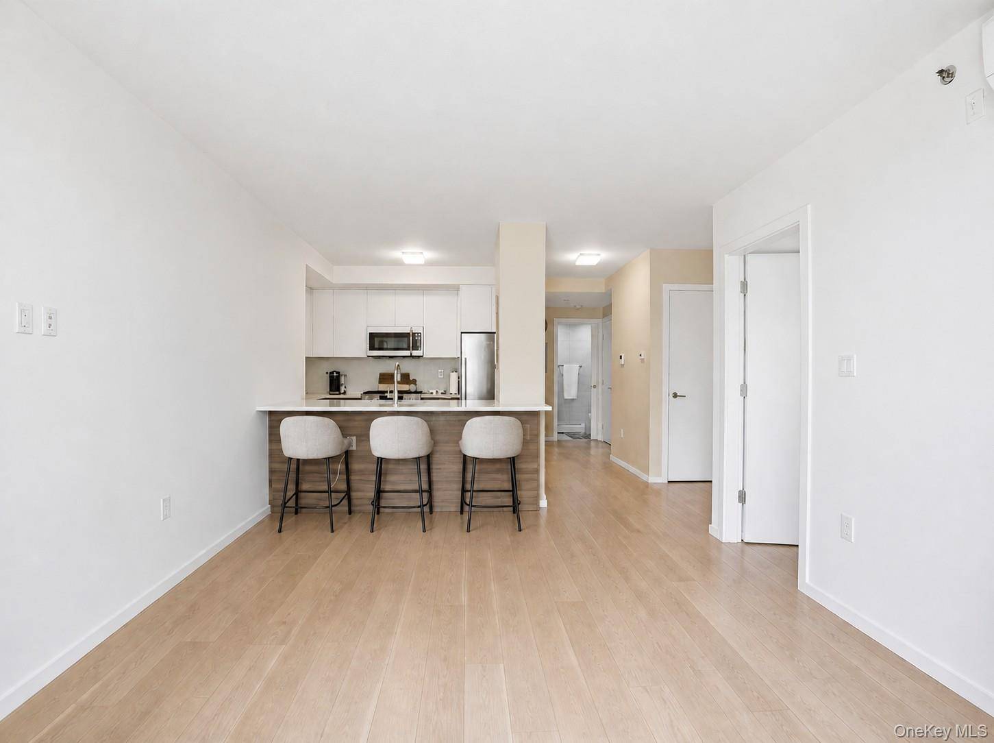 2 Bedroom Home for Sale in New York - Manhattan - New York - USA - 7