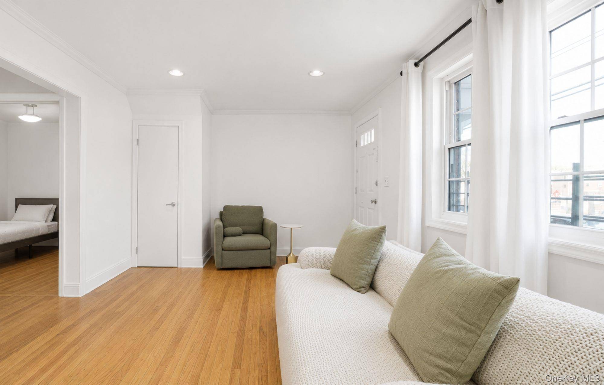 Apartamento com 2 Quartos à Venda em Oakland Gardens - Nova Iorque - EUA - 1