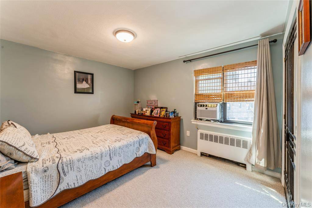 Apartamento com 2 Quartos à Venda em Oakland Gardens - Nova Iorque - EUA - 7