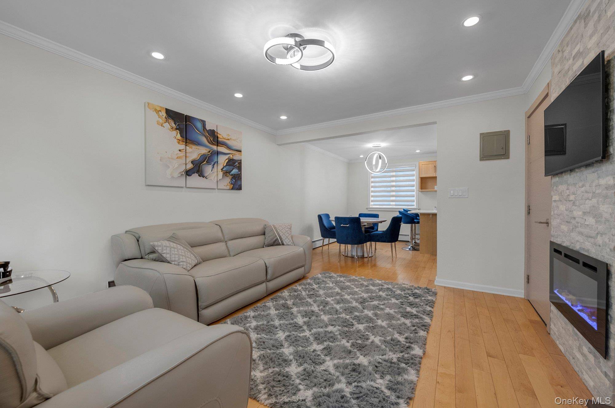 Apartamento de 2 Dormitorios en Venta en Oakland Gardens - Nueva York - EE. UU. - 1