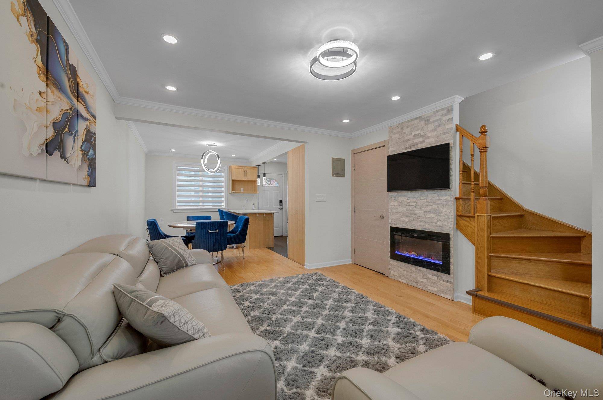 Apartamento de 2 Dormitorios en Venta en Oakland Gardens - Nueva York - EE. UU. - 2