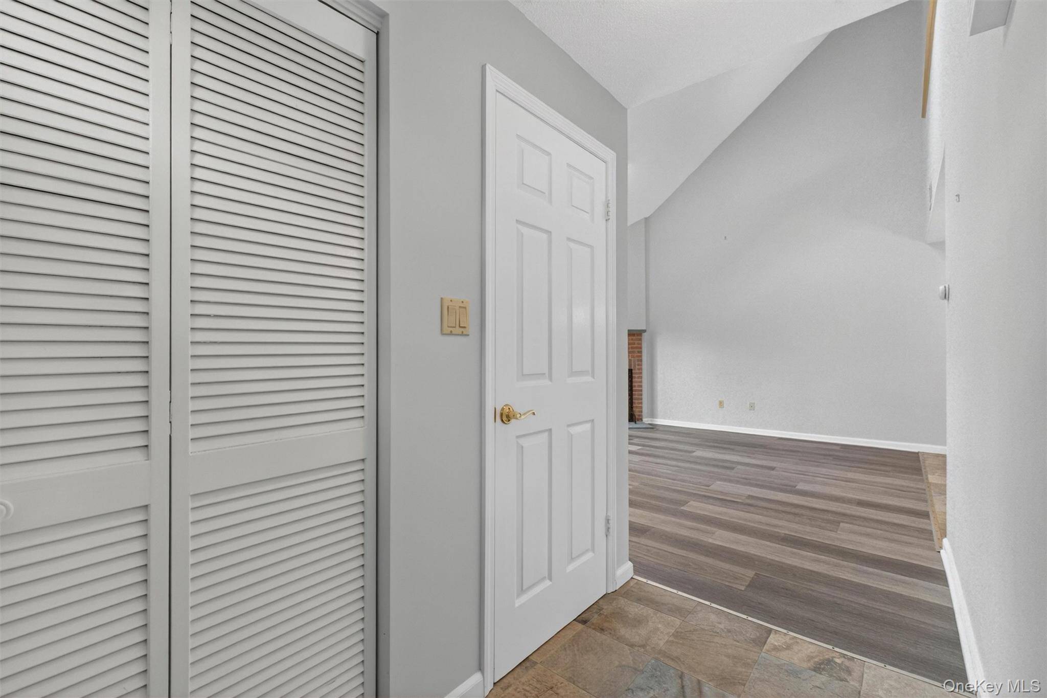 Apartamento com 2 Quartos à Venda em Peekskill - Nova Iorque - EUA - 6