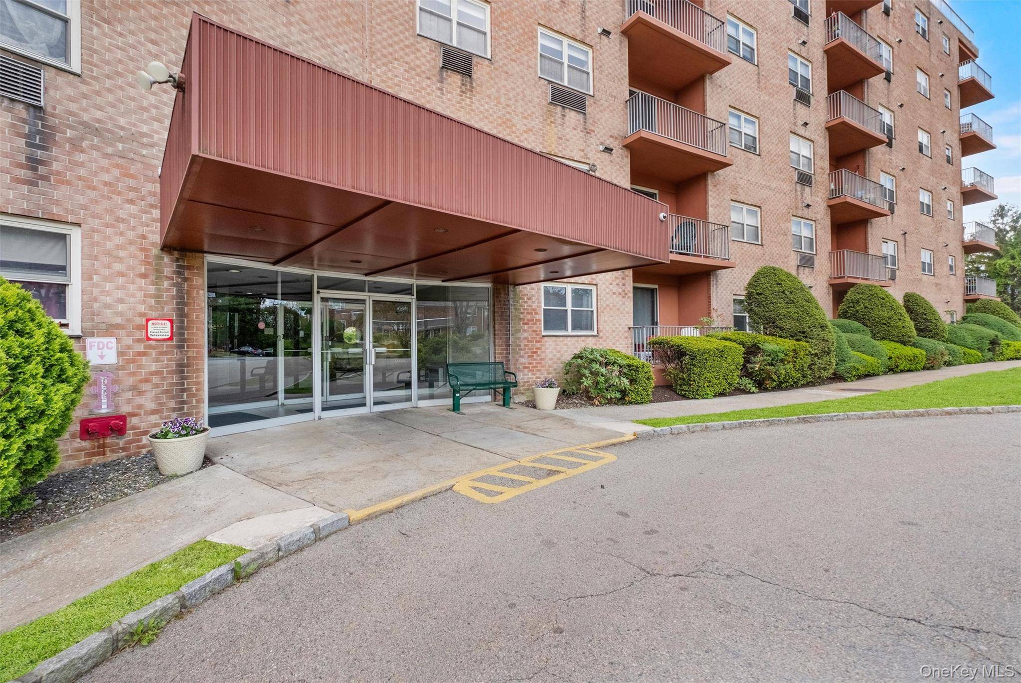 Apartamento com 2 Quartos à Venda em Peekskill - Nova Iorque - EUA - 3