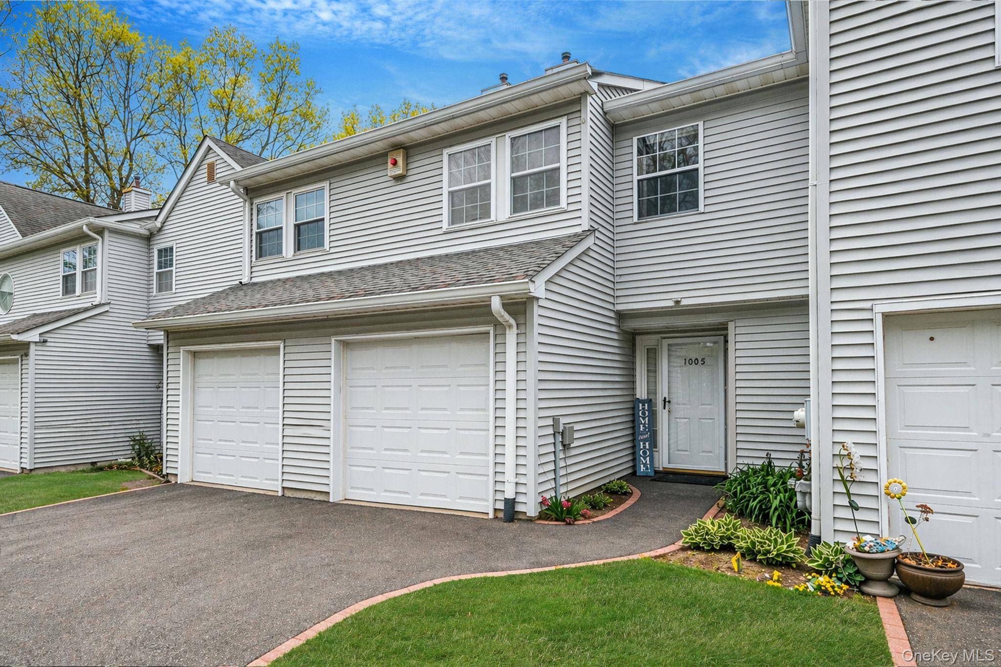 Apartamento de 2 Dormitorios en Venta en Port Jefferson - Nueva York - EE. UU. - 2