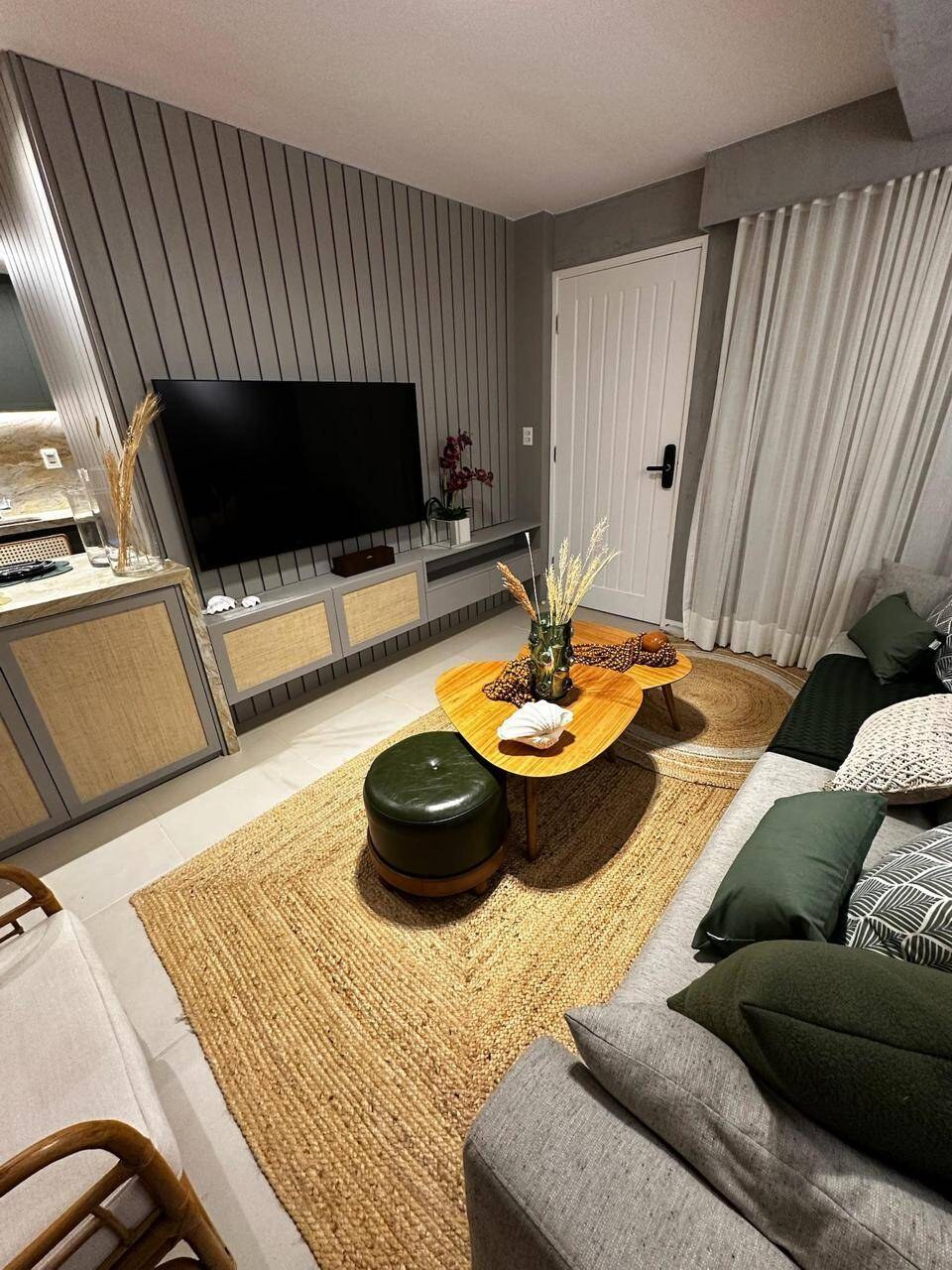 Apartamento com 2 Quartos à Venda em Praia do Forte - Bahia - Brasil - 8