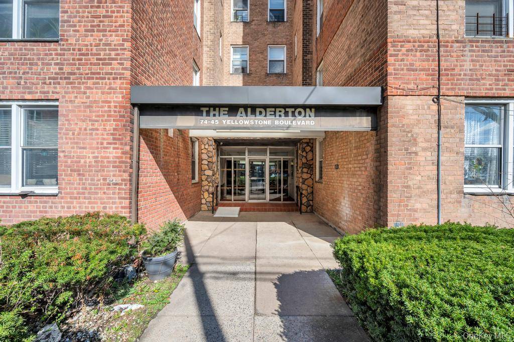 Apartamento com 2 Quartos à Venda em Rego Park - Nova Iorque - EUA - 3