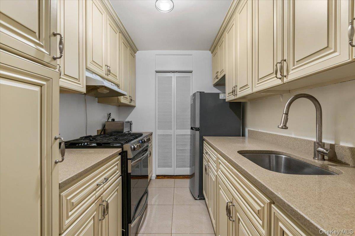Apartamento com 2 Quartos à Venda em Rego Park - Nova Iorque - EUA - 6