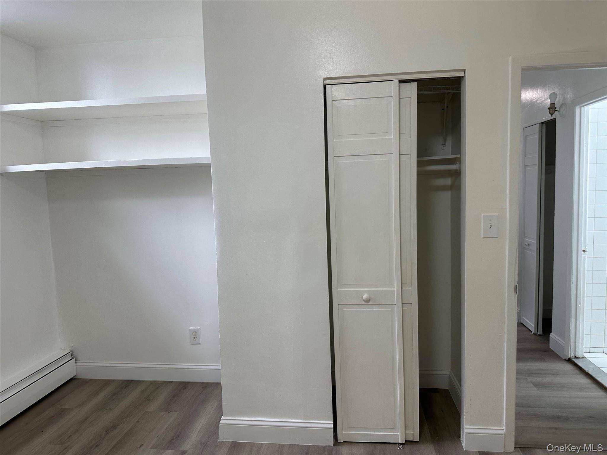 Apartamento de 2 Dormitorios en Venta en Richmond Hill - Nueva York - EE. UU. - 2