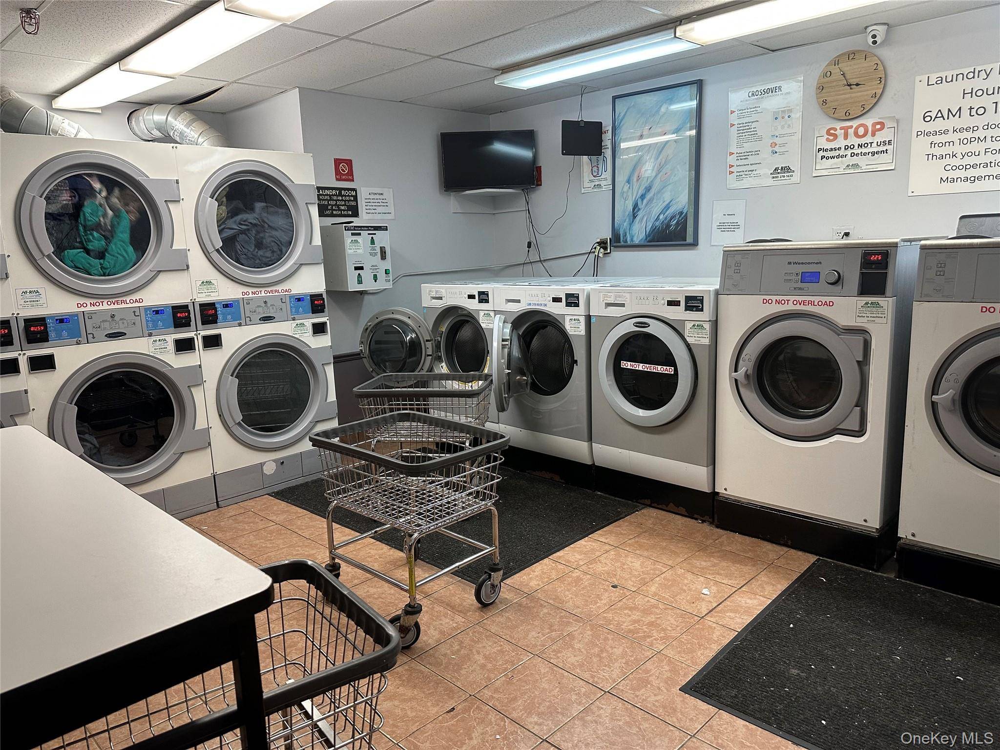 Apartamento de 2 Dormitorios en Venta en Richmond Hill - Nueva York - EE. UU. - 7