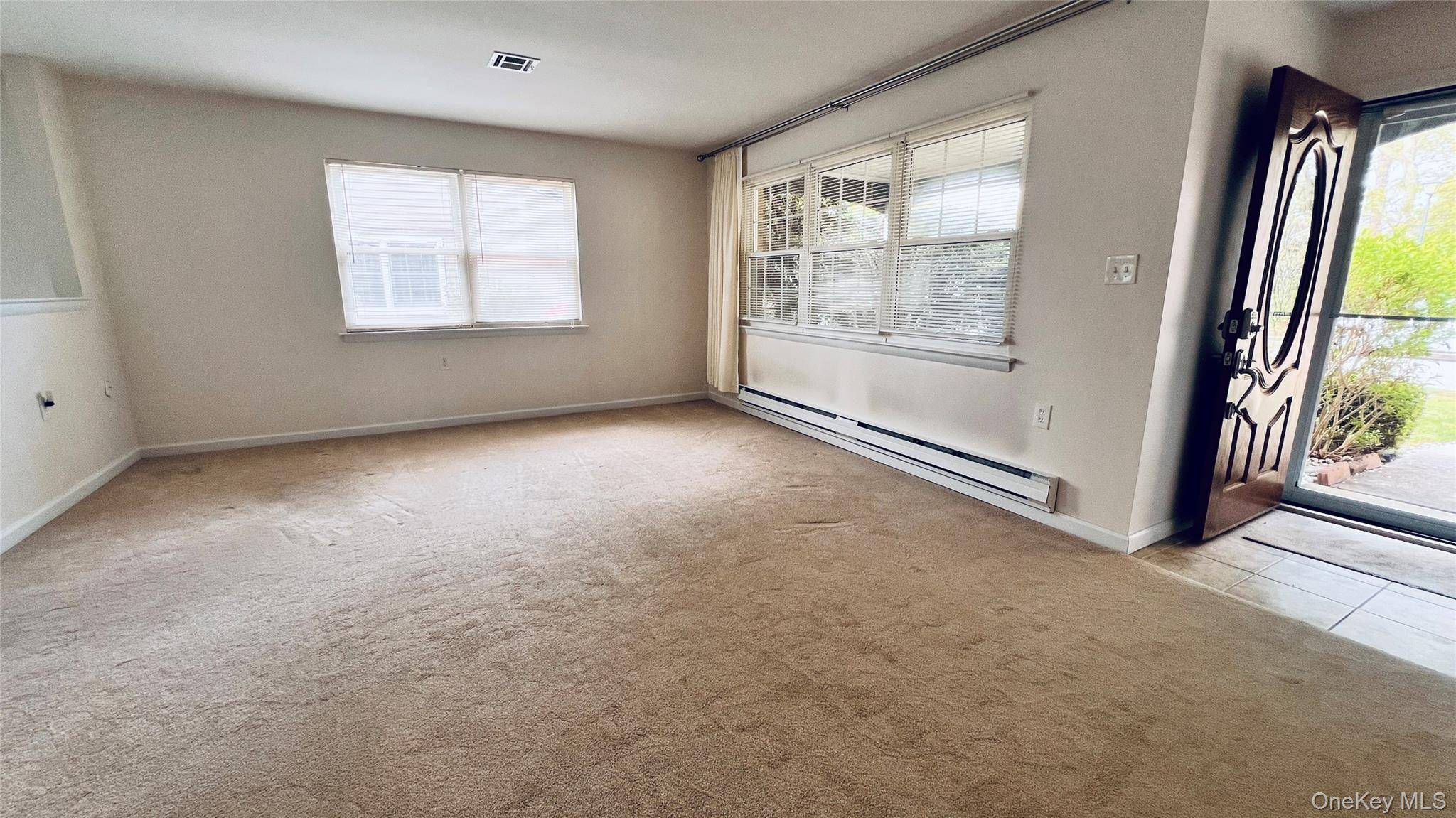 Apartamento com 2 Quartos à Venda em Ridge - Nova Iorque - EUA - 4