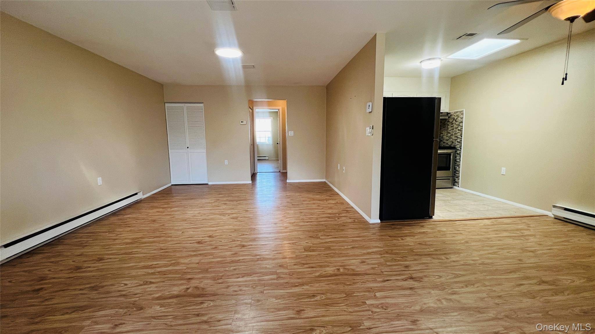 Apartamento de 2 Dormitorios en Venta en Ridge - Nueva York - EE. UU. - 6