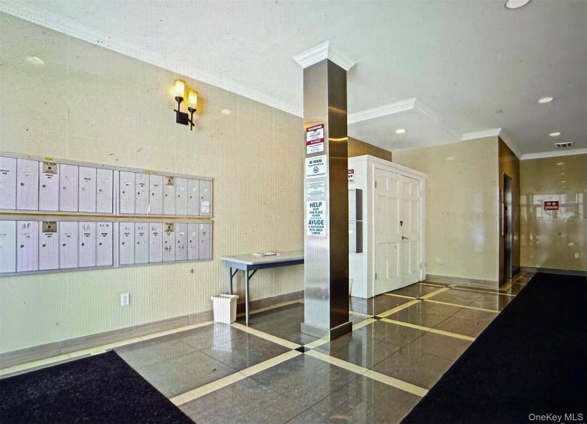 Apartamento com 2 Quartos à Venda em Ridgewood - Nova Iorque - EUA - 2