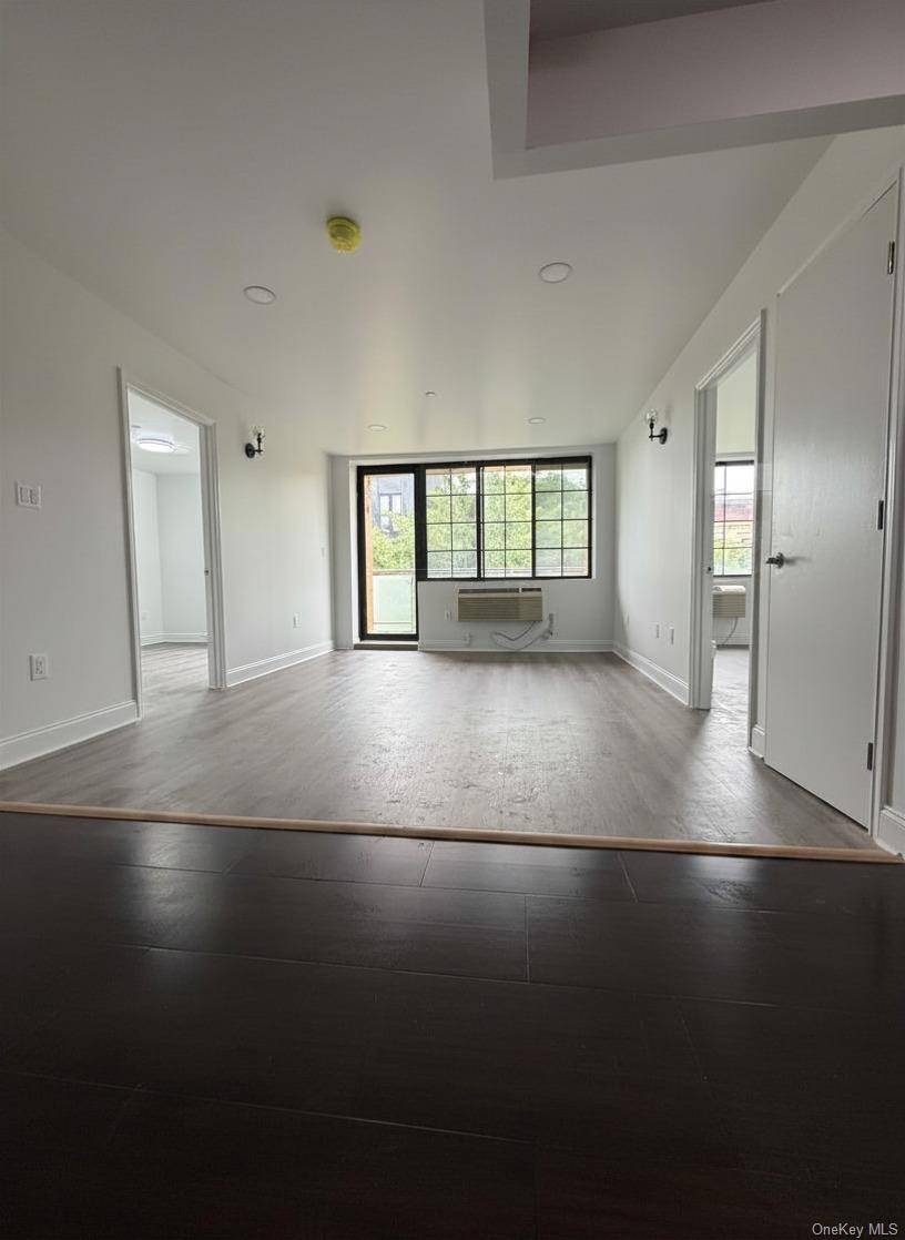 Apartamento com 2 Quartos à Venda em Ridgewood - Nova Iorque - EUA - 6